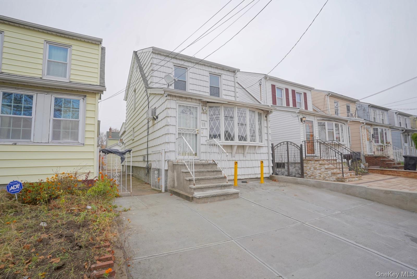 Single Family 207th  Queens, NY 11428, MLS-938955-2