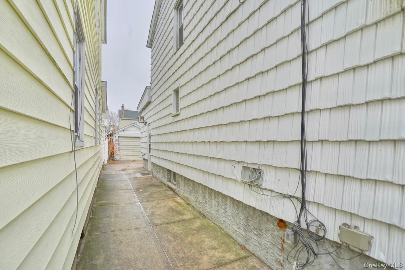 Single Family 207th  Queens, NY 11428, MLS-938955-27