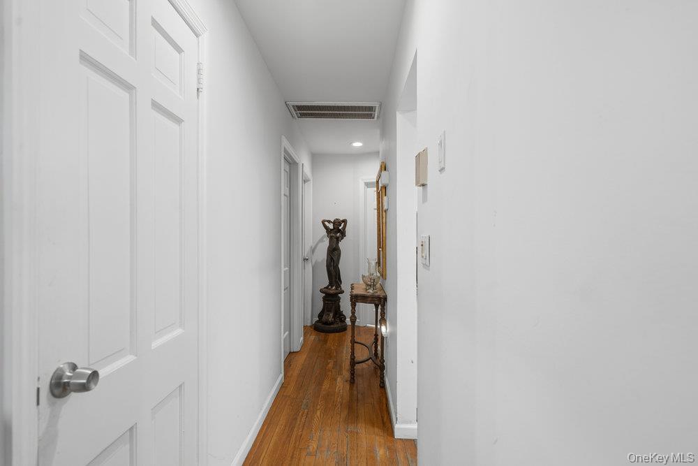 Single Family Lynch  Suffolk County, NY 11746, MLS-938958-12