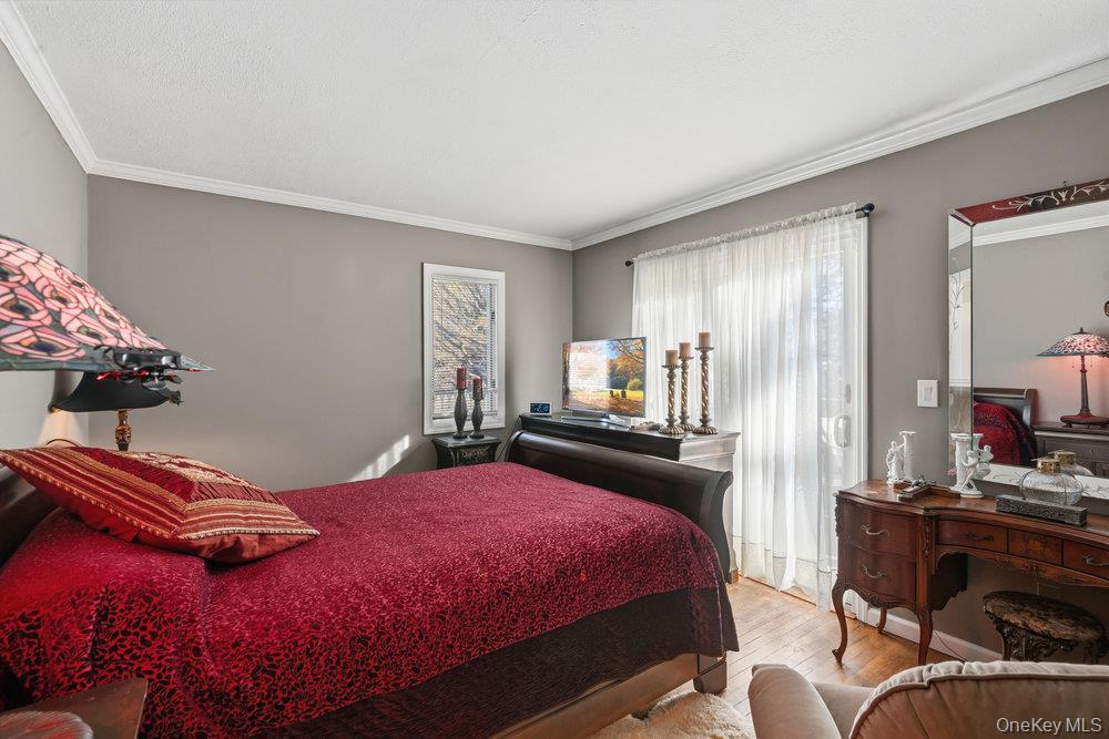 Single Family Lynch  Suffolk County, NY 11746, MLS-938958-19