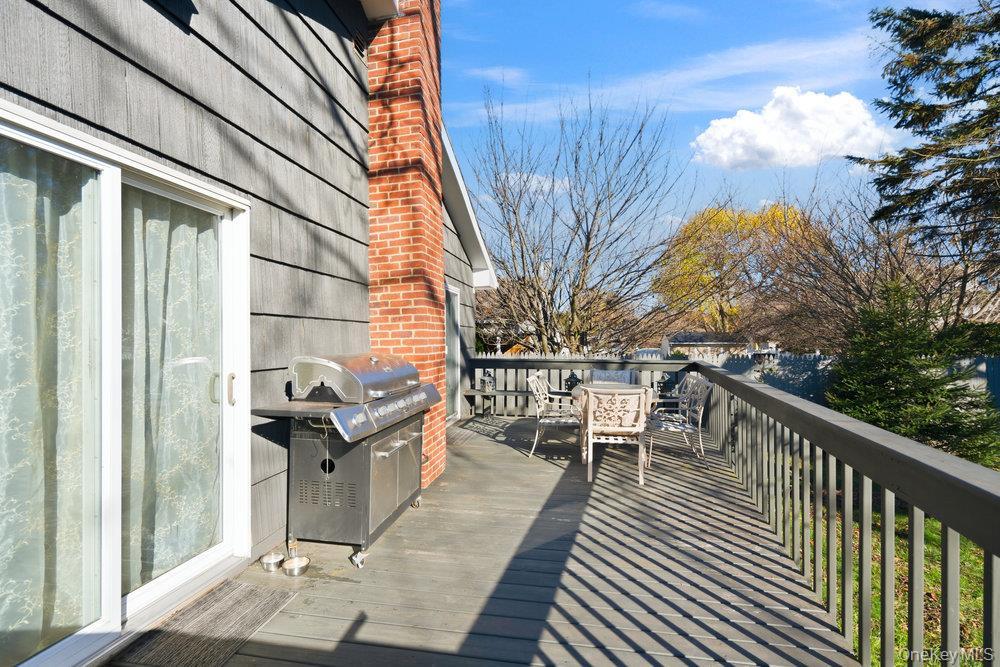 Single Family Lynch  Suffolk County, NY 11746, MLS-938958-26