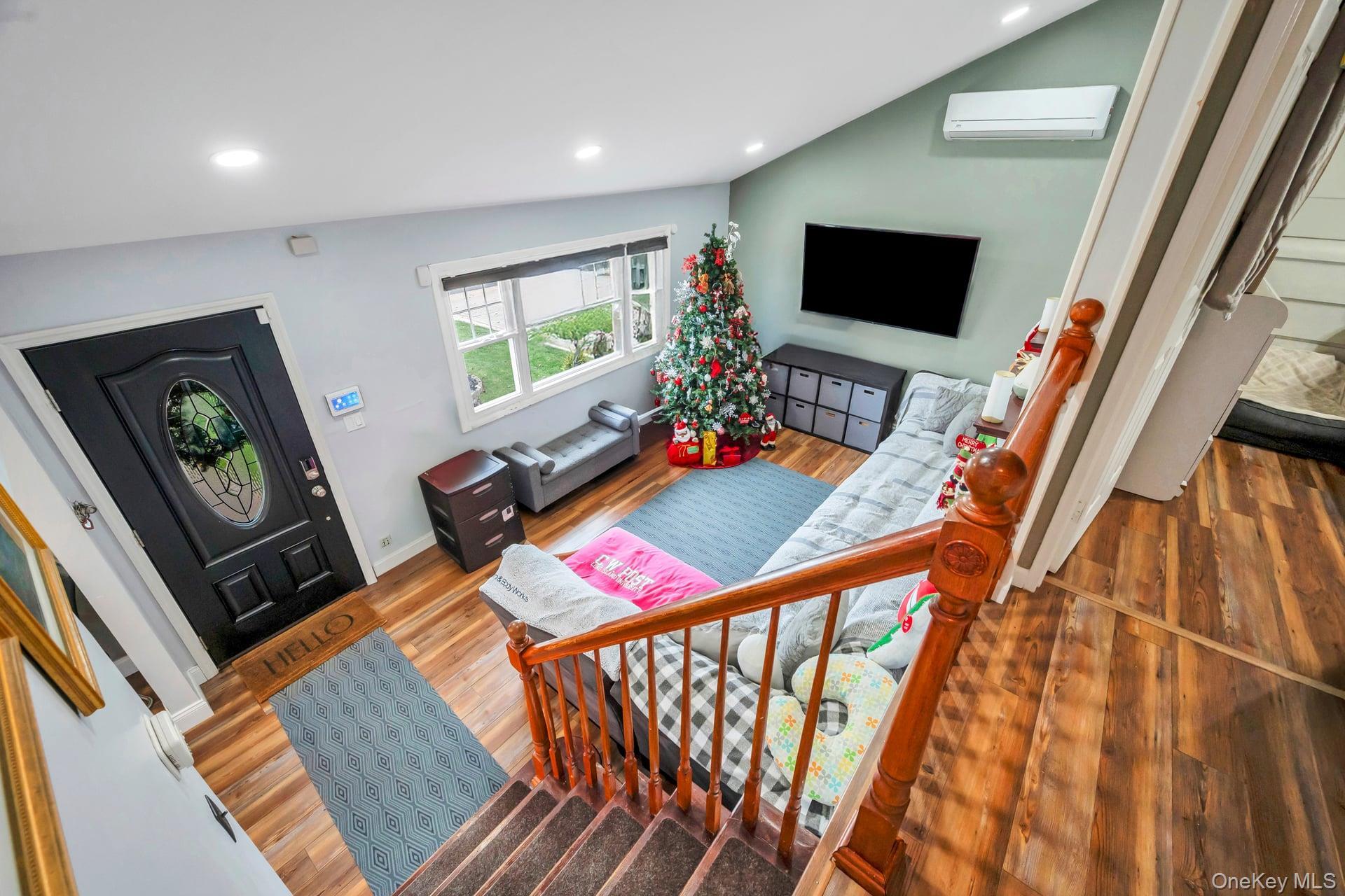 Single Family Howard  Nassau County, NY 11520, MLS-938985-13