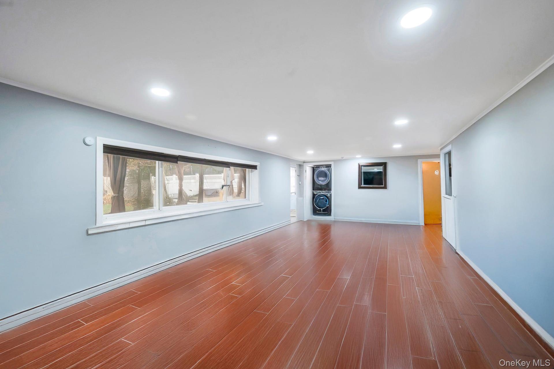 Single Family Howard  Nassau County, NY 11520, MLS-938985-23