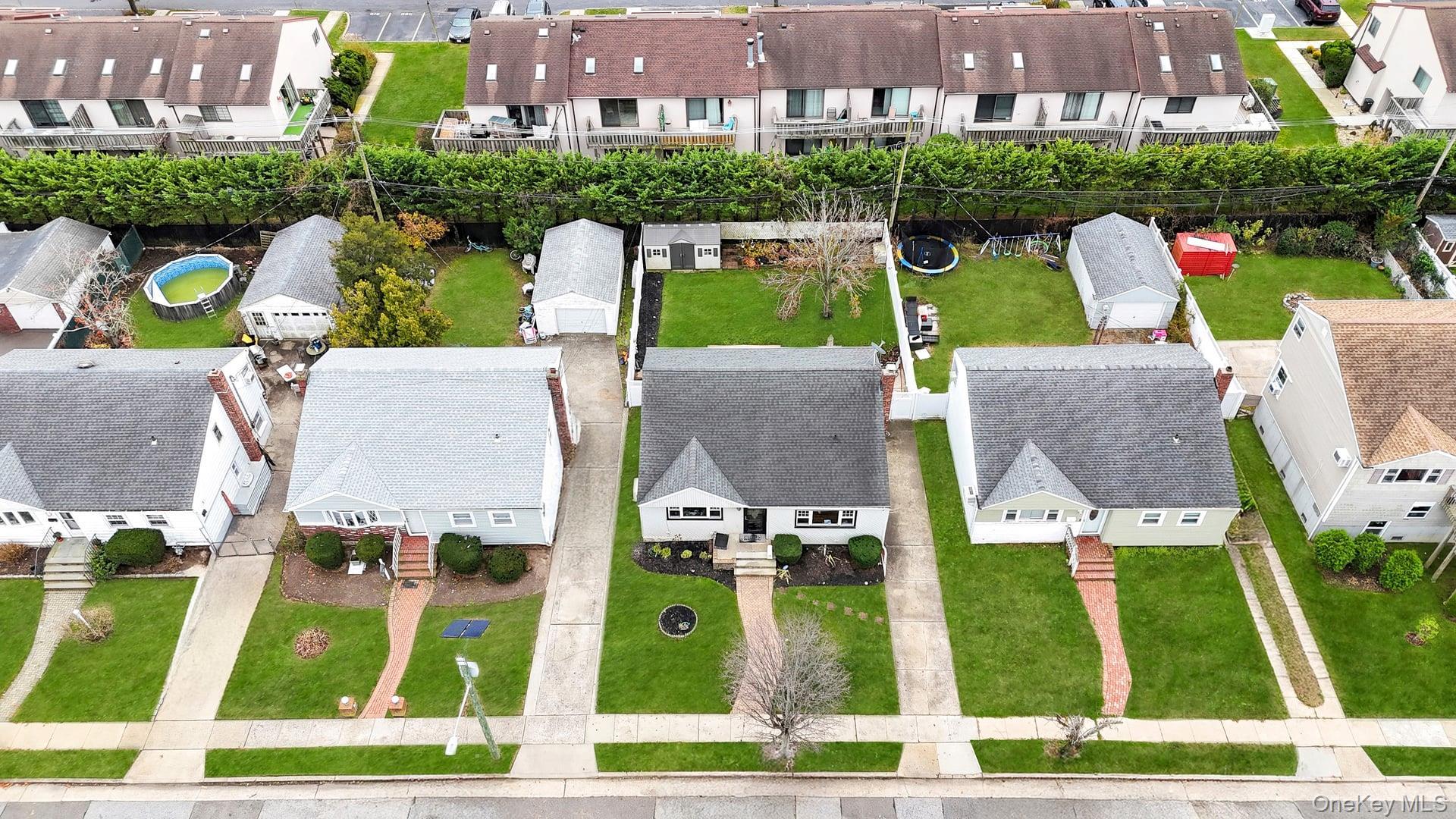 Single Family Howard  Nassau County, NY 11520, MLS-938985-34