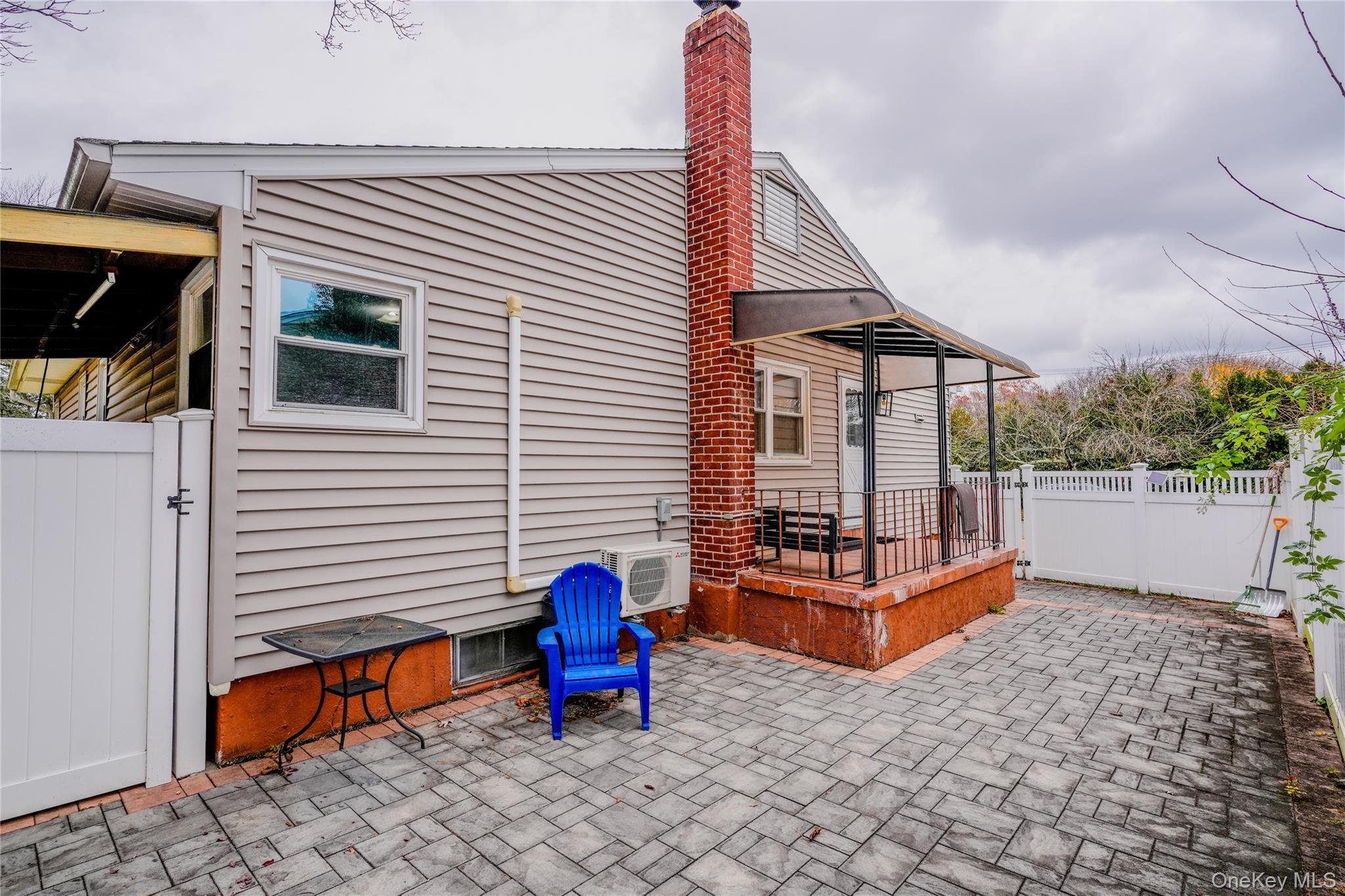 Single Family Lucille Nassau County, NY 11791, MLS-939029-2