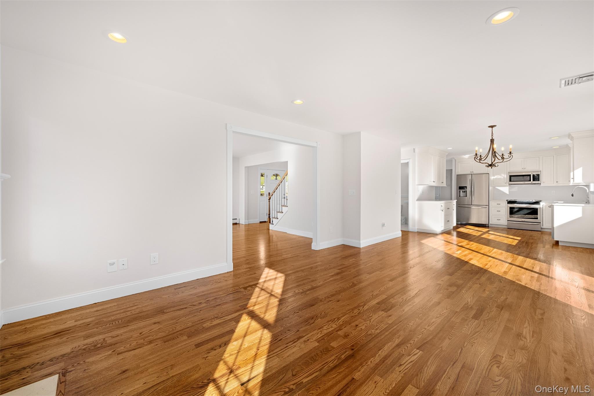 Single Family Ariel Suffolk County, NY 11778, MLS-939040-15