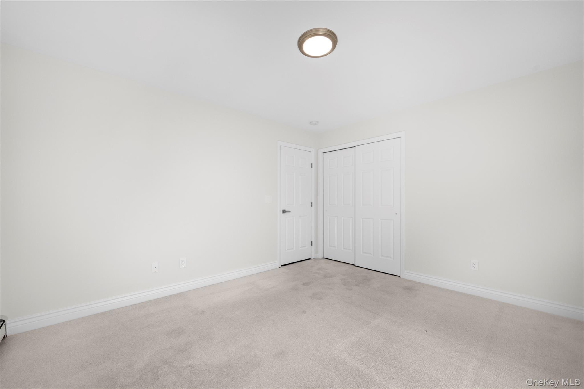 Single Family Ariel Suffolk County, NY 11778, MLS-939040-34