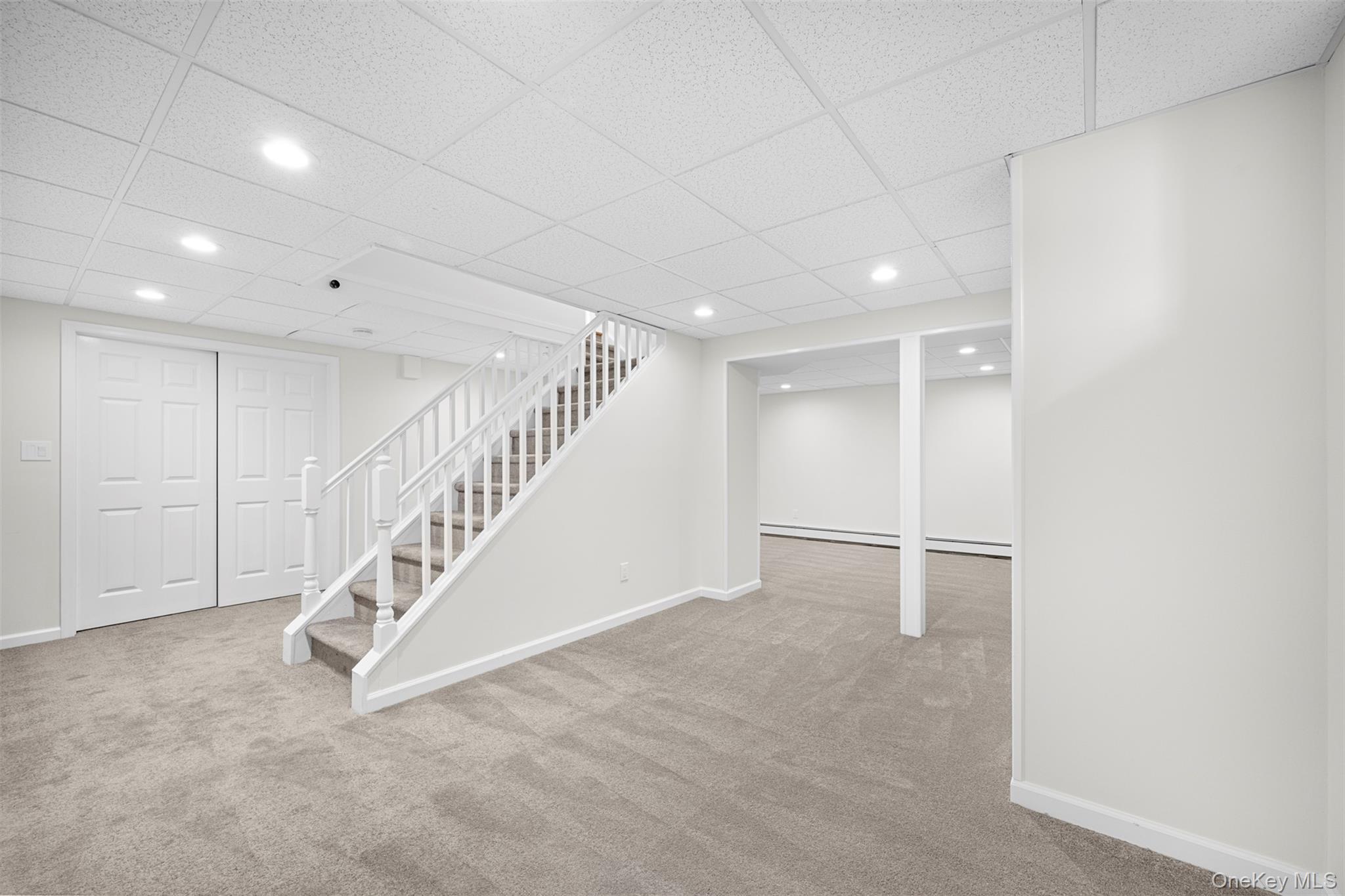 Single Family Ariel Suffolk County, NY 11778, MLS-939040-41