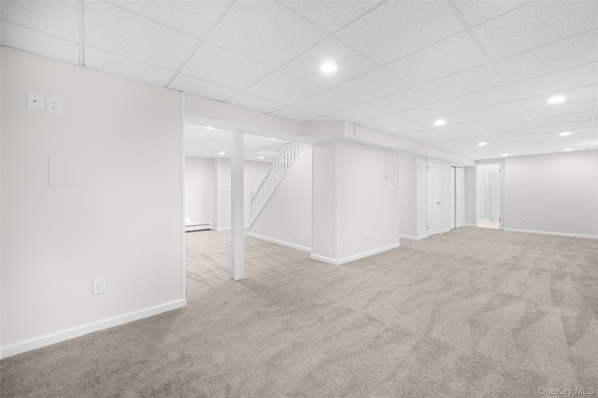 Single Family Ariel Suffolk County, NY 11778, MLS-939040-42