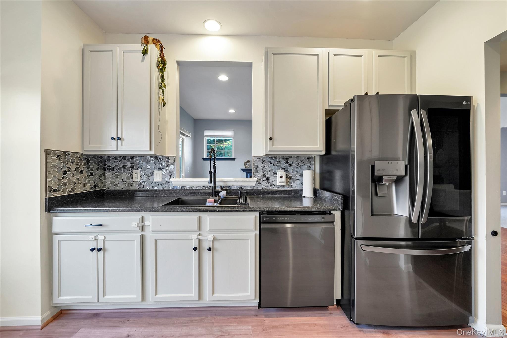 Single Family Woodside Knolls  Orange County, NY 10940, MLS-939041-9