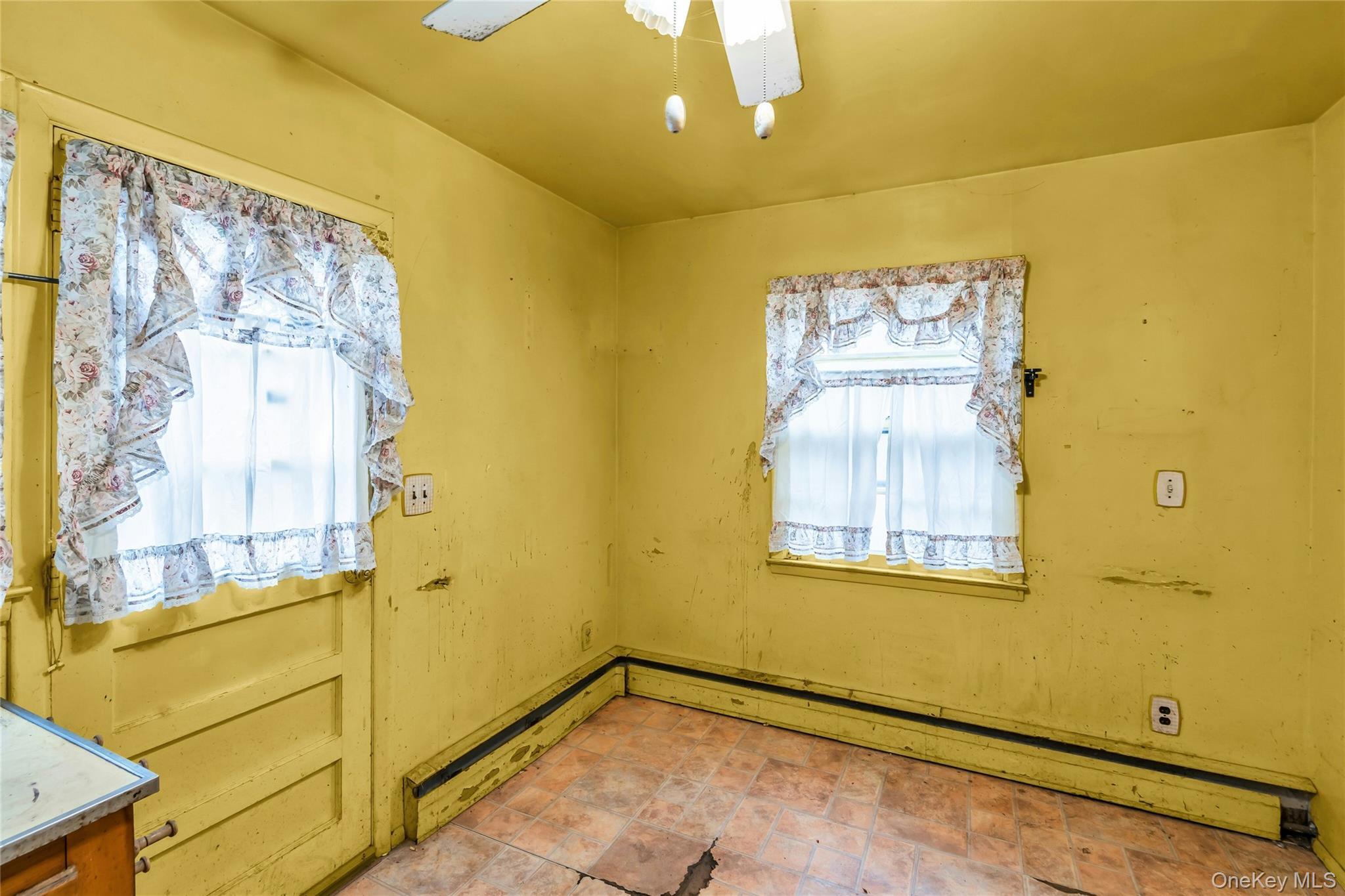 Single Family Norton  Suffolk County, NY 11731, MLS-939064-8