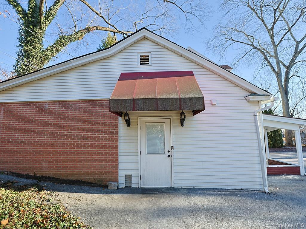 Single Family Hooker  Dutchess County, NY 12601, MLS-939071-32