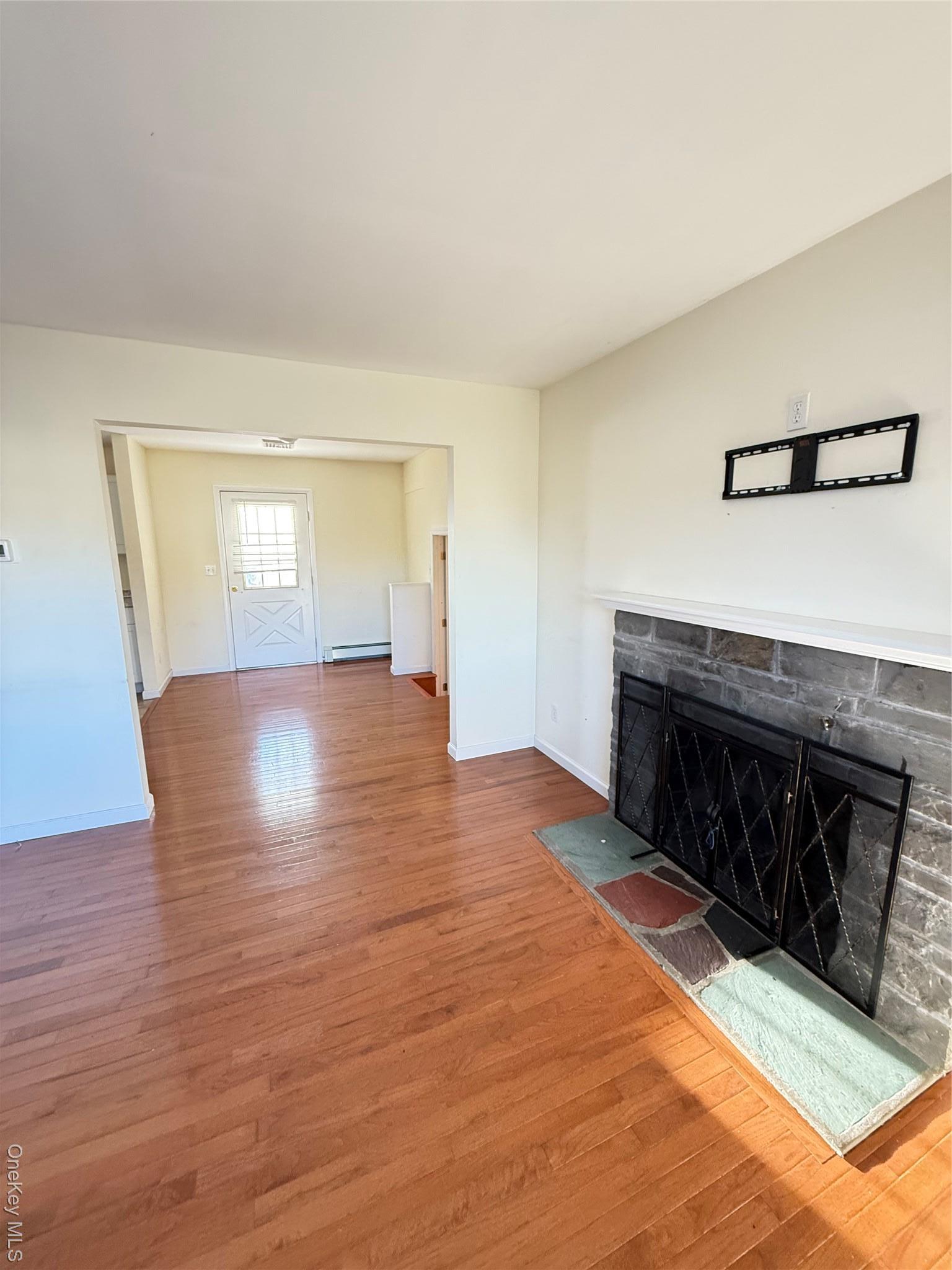 Single Family W Lake Suffolk County, NY 11772, MLS-939080-13