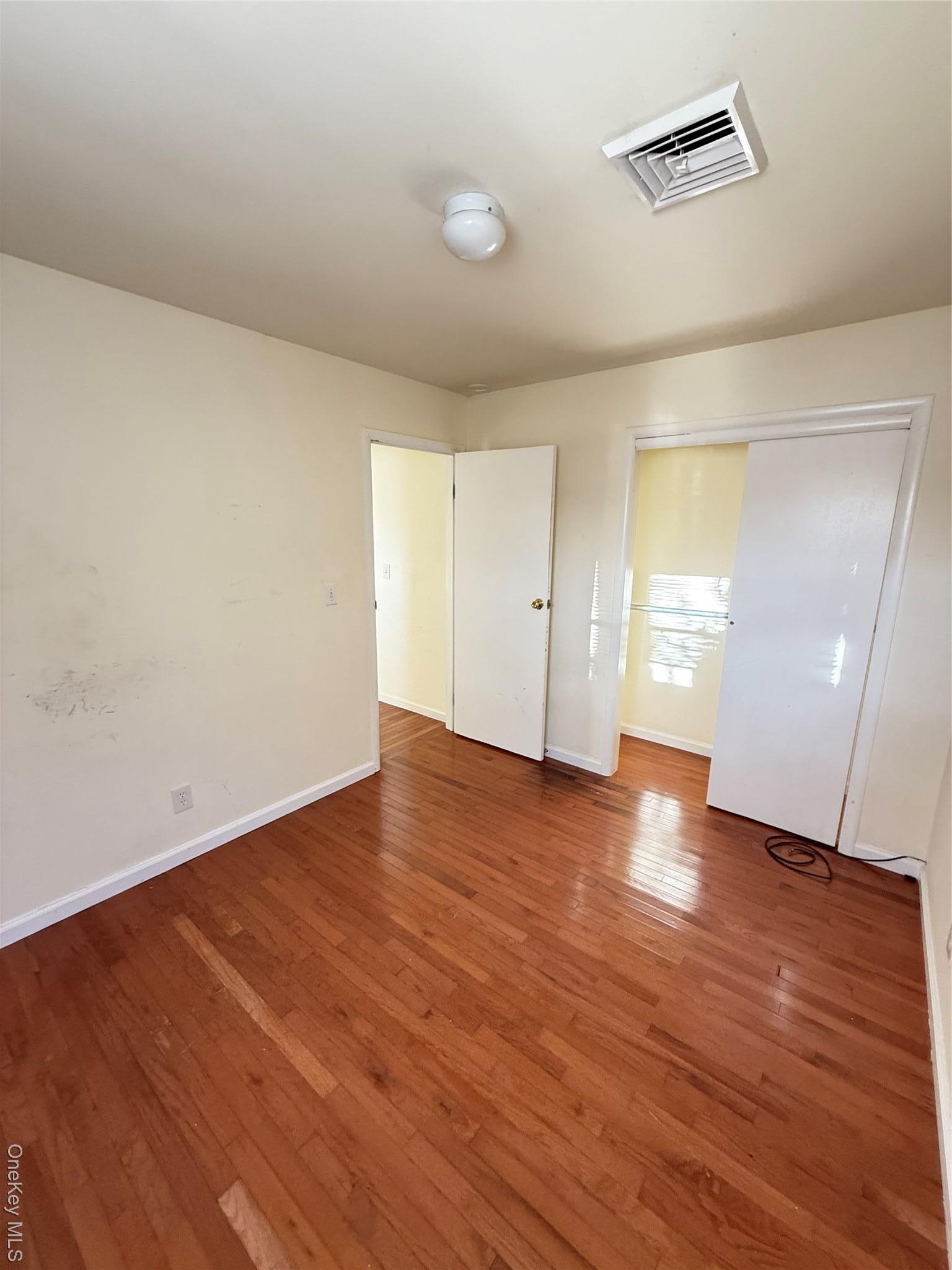 Single Family W Lake Suffolk County, NY 11772, MLS-939080-17