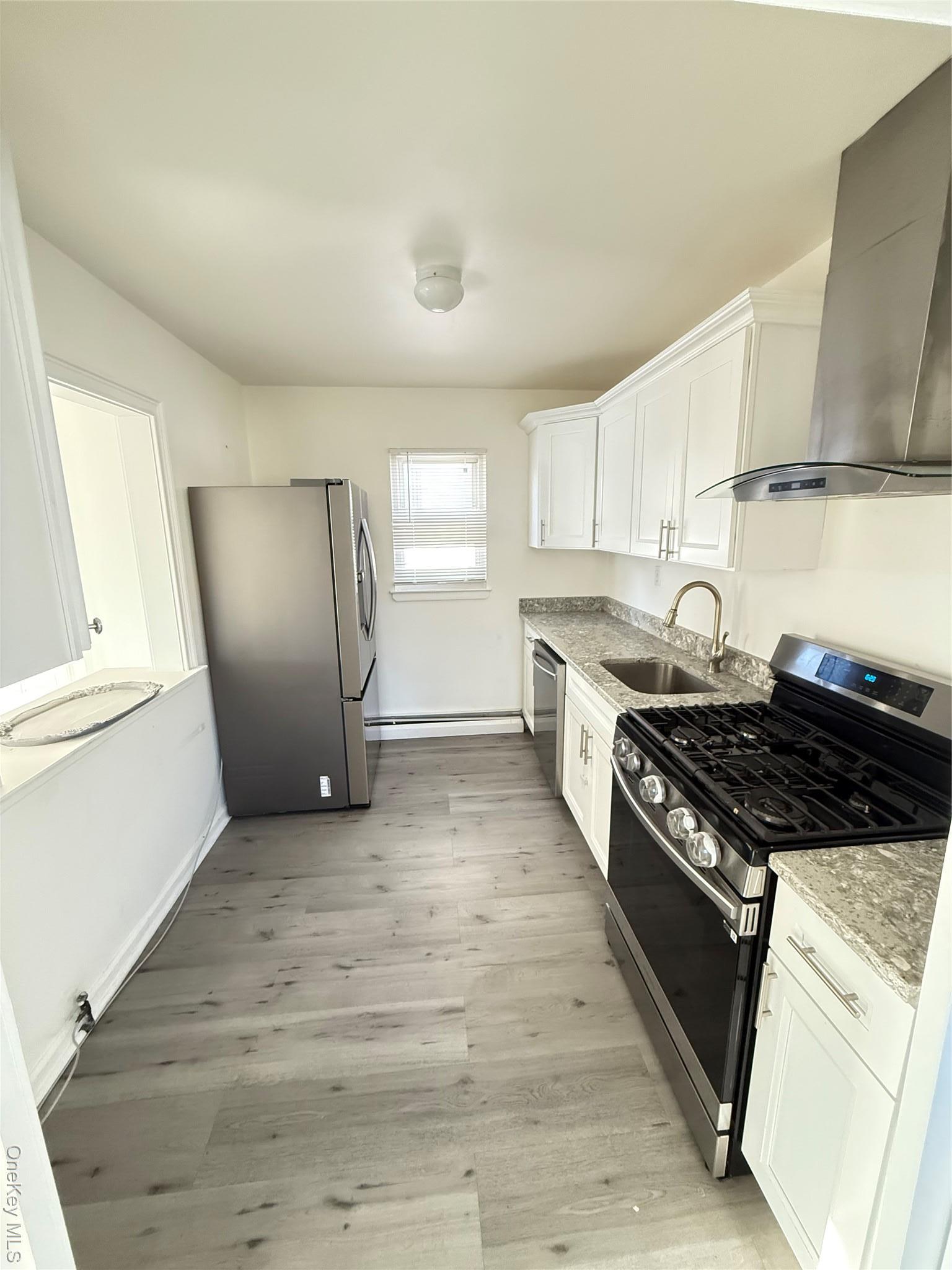 Single Family W Lake Suffolk County, NY 11772, MLS-939080-7