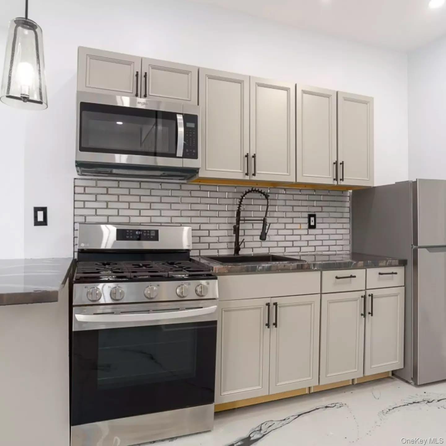 Single Family Etna  Brooklyn, NY 11208, MLS-939095-8