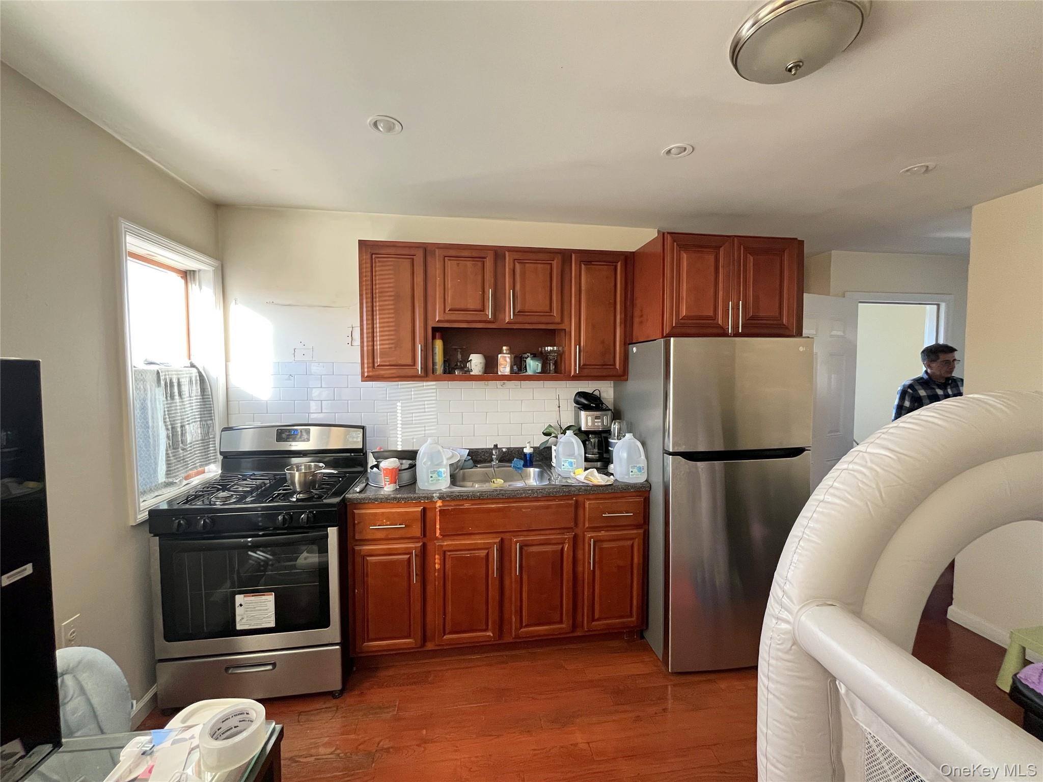 Single Family 55th  Queens, NY 11378, MLS-939110-5