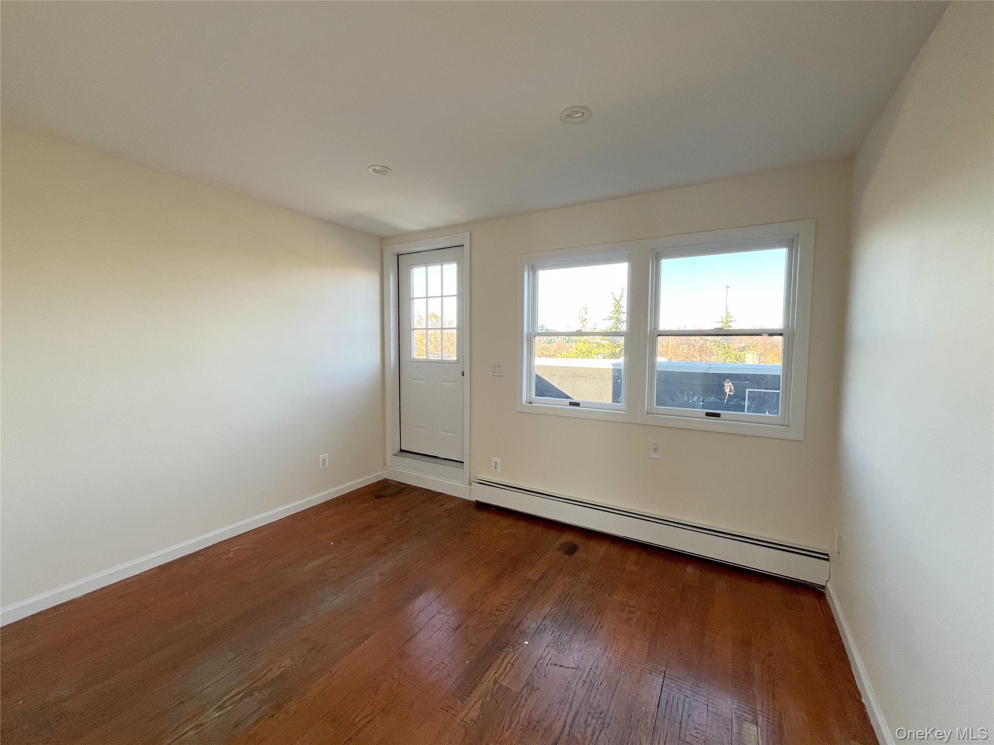 Single Family 55th  Queens, NY 11378, MLS-939110-7