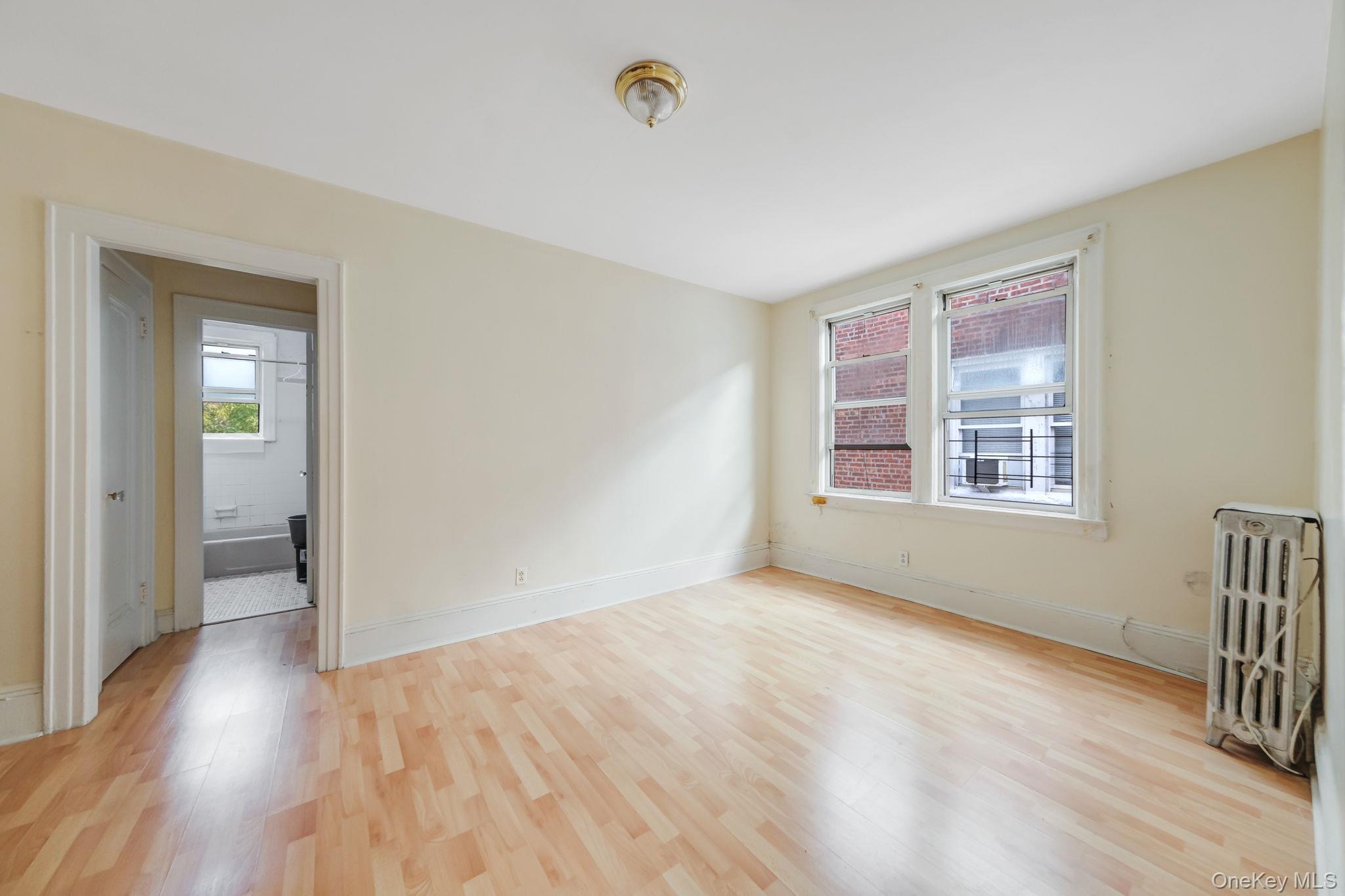 Single Family 94th  Queens, NY 11416, MLS-939123-28