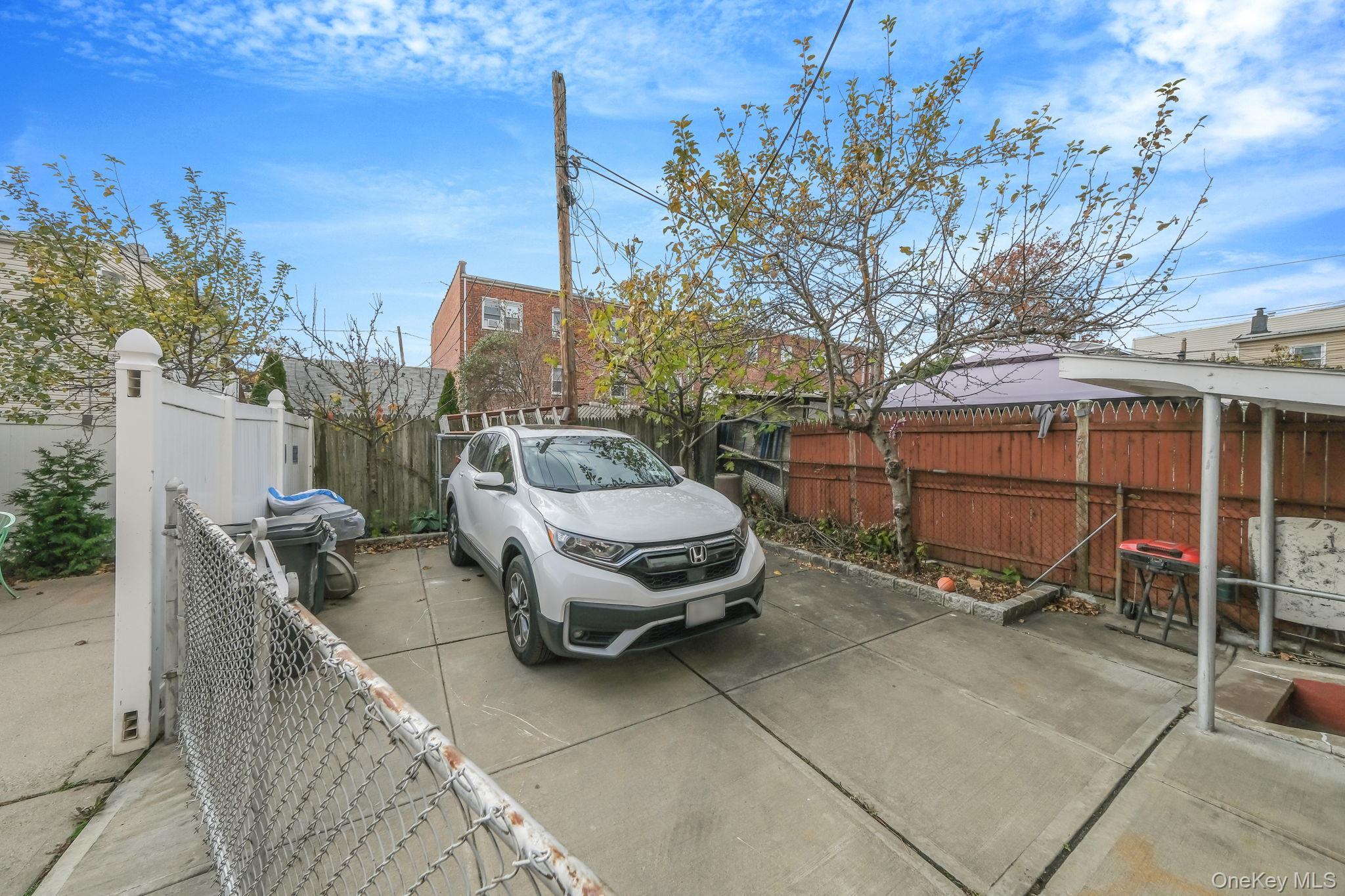 Single Family 94th  Queens, NY 11416, MLS-939123-35