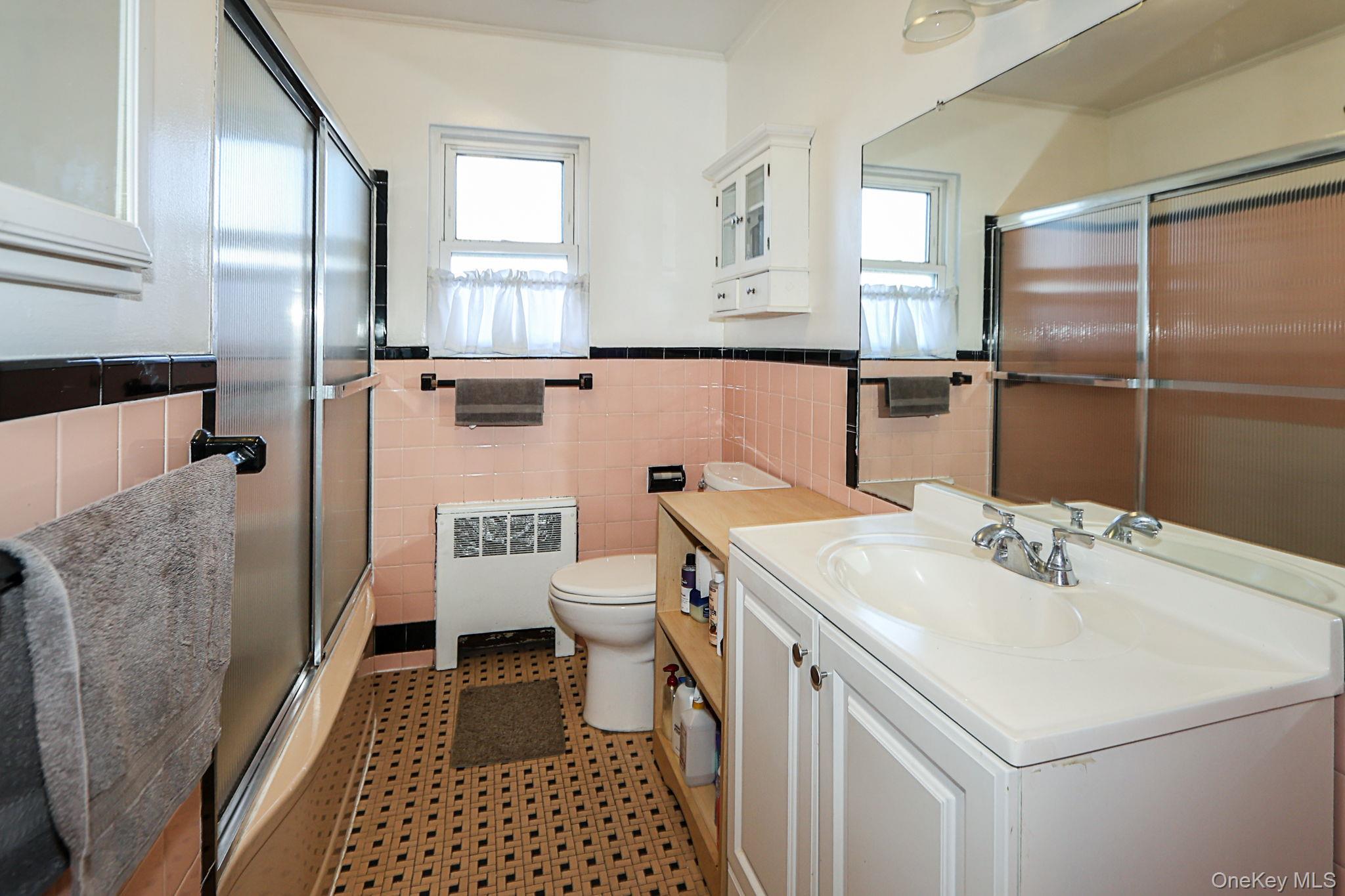 Single Family E. Meadow  Nassau County, NY 11554, MLS-939133-21