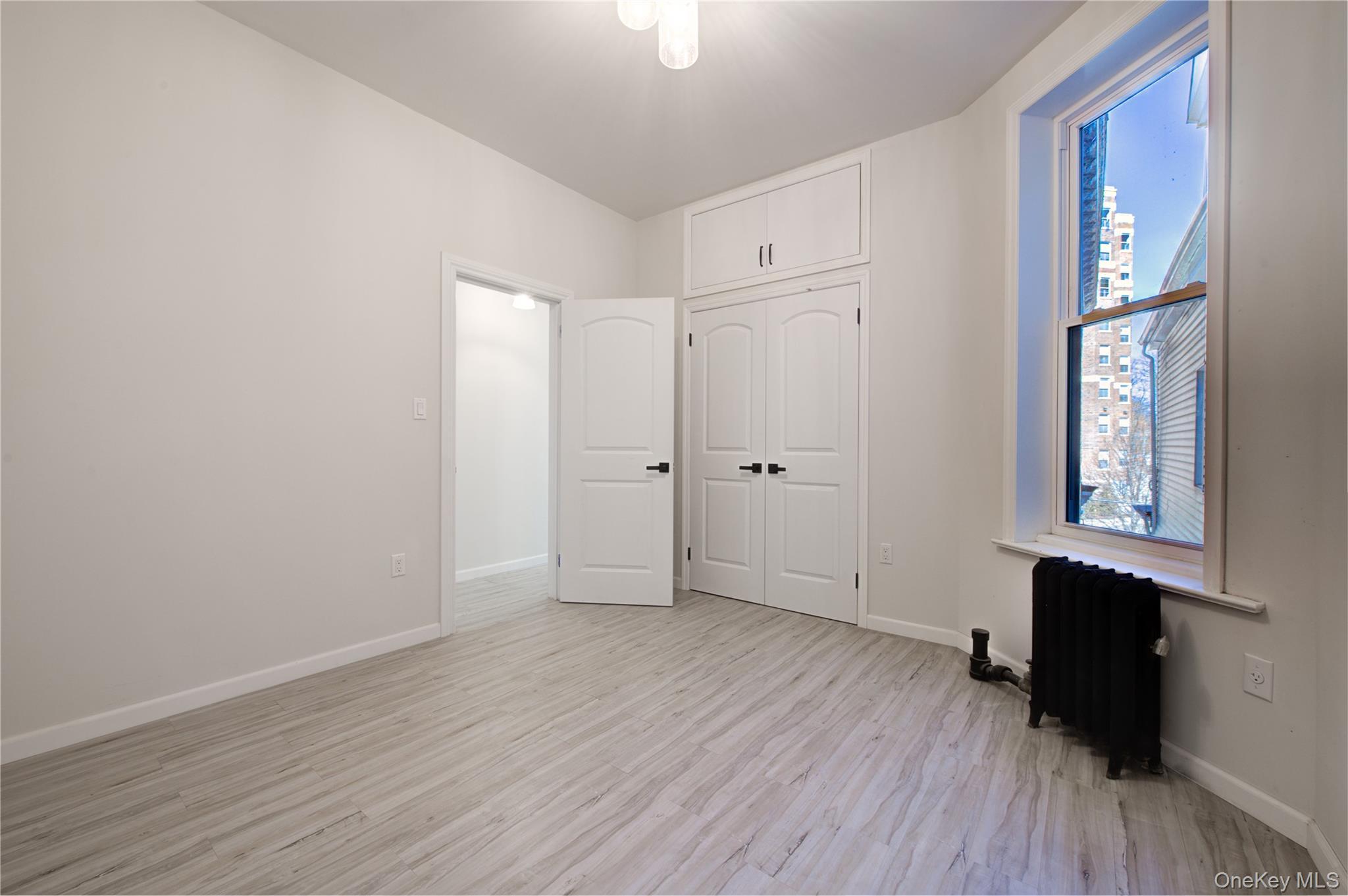 Single Family 198th Bronx, NY 10458, MLS-939144-14