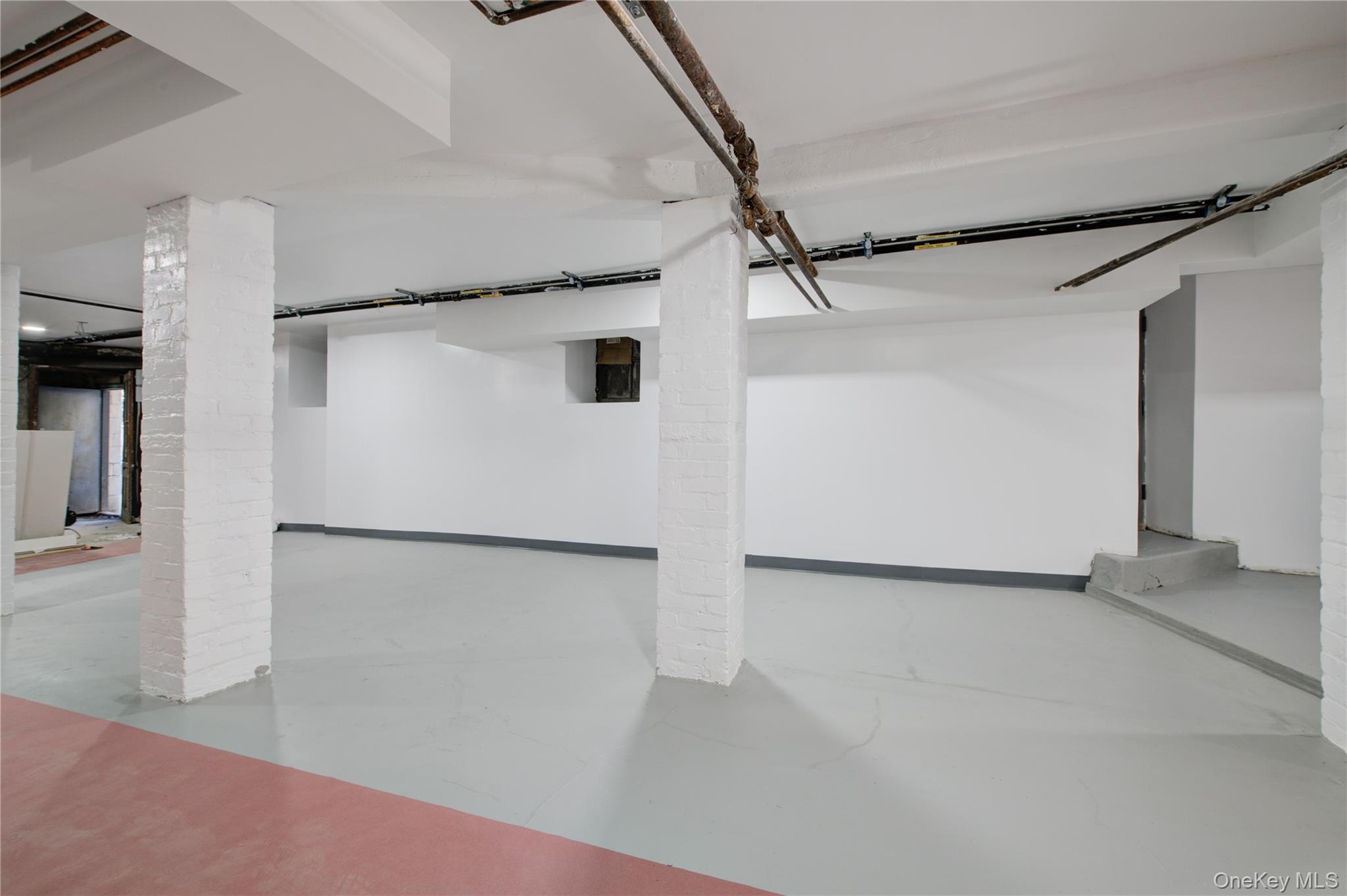 Single Family 198th Bronx, NY 10458, MLS-939144-24