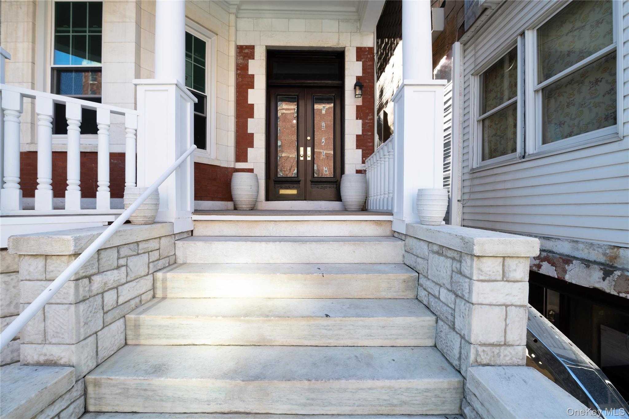 Single Family 198th Bronx, NY 10458, MLS-939144-3