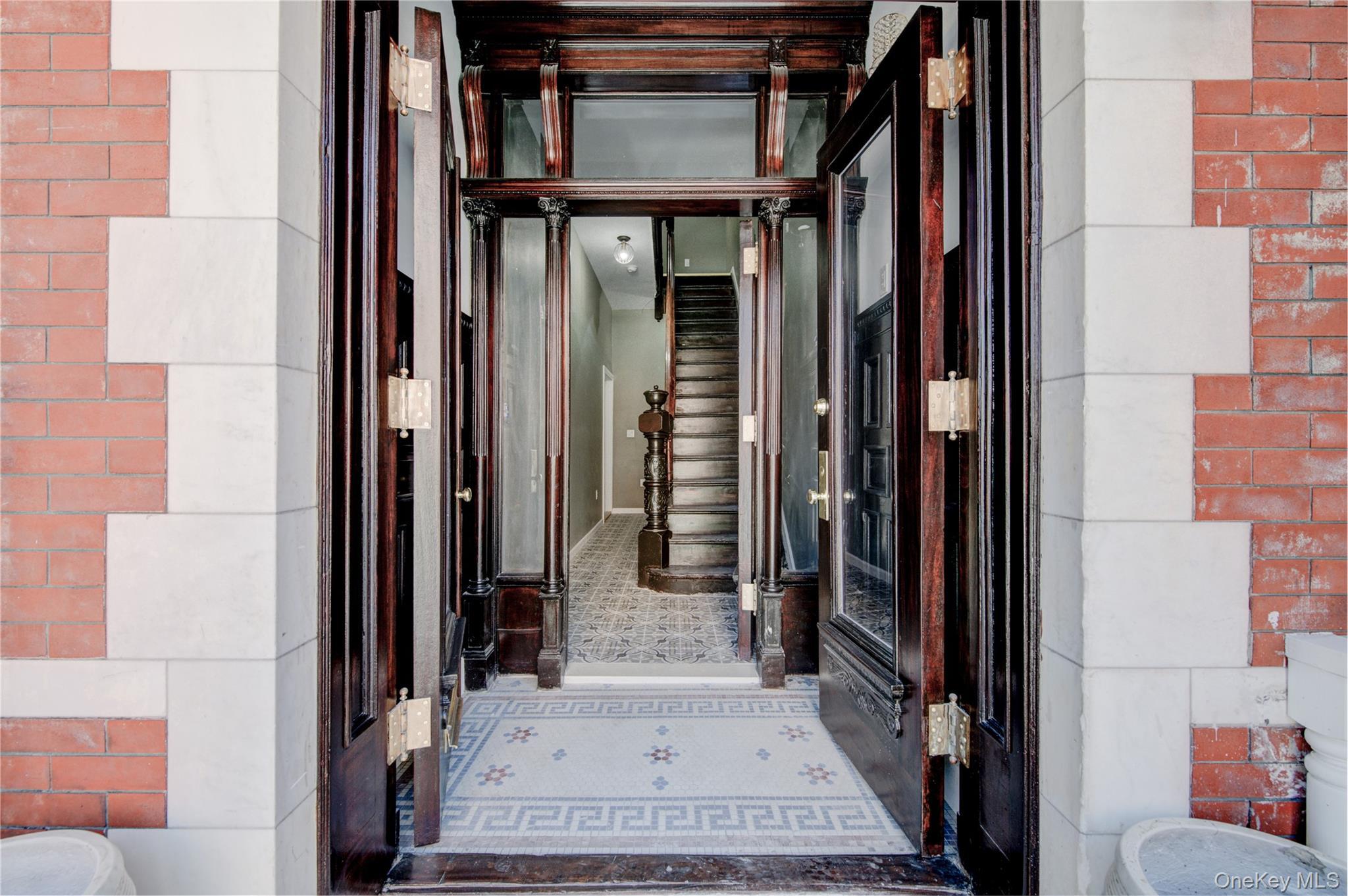 Single Family 198th Bronx, NY 10458, MLS-939144-5