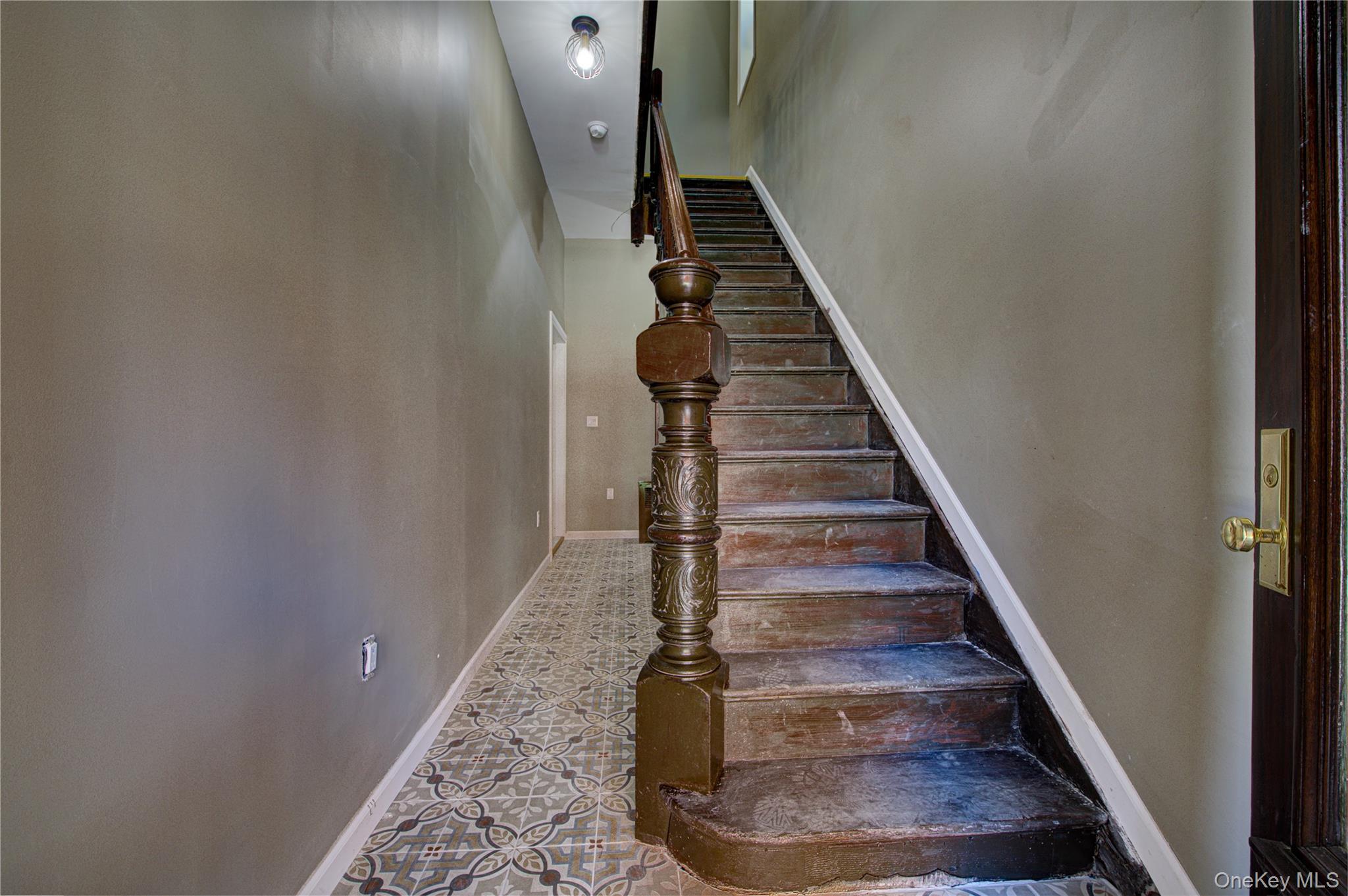 Single Family 198th Bronx, NY 10458, MLS-939144-7