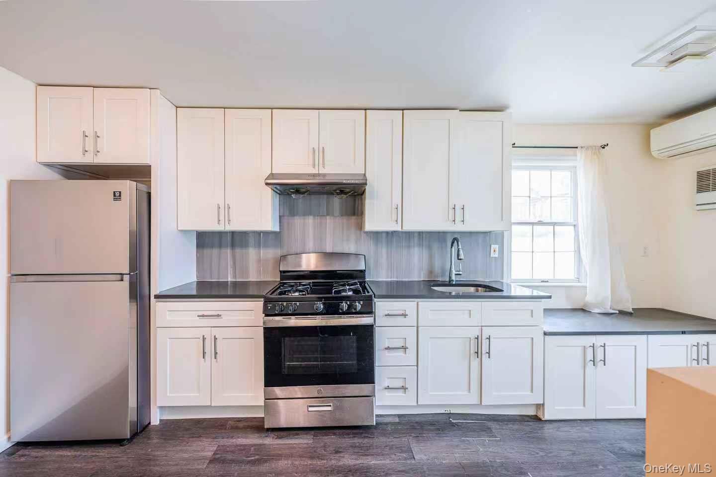 Single Family 204th Queens, NY 11361, MLS-939157-4