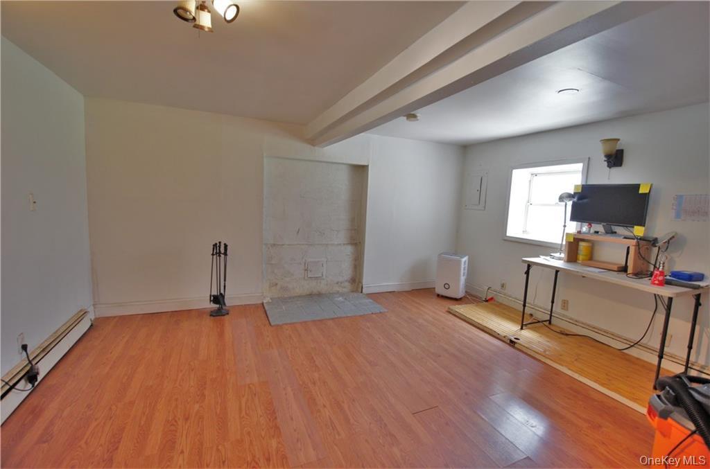 Single Family Woodland  Orange County, NY 10940, MLS-939166-10