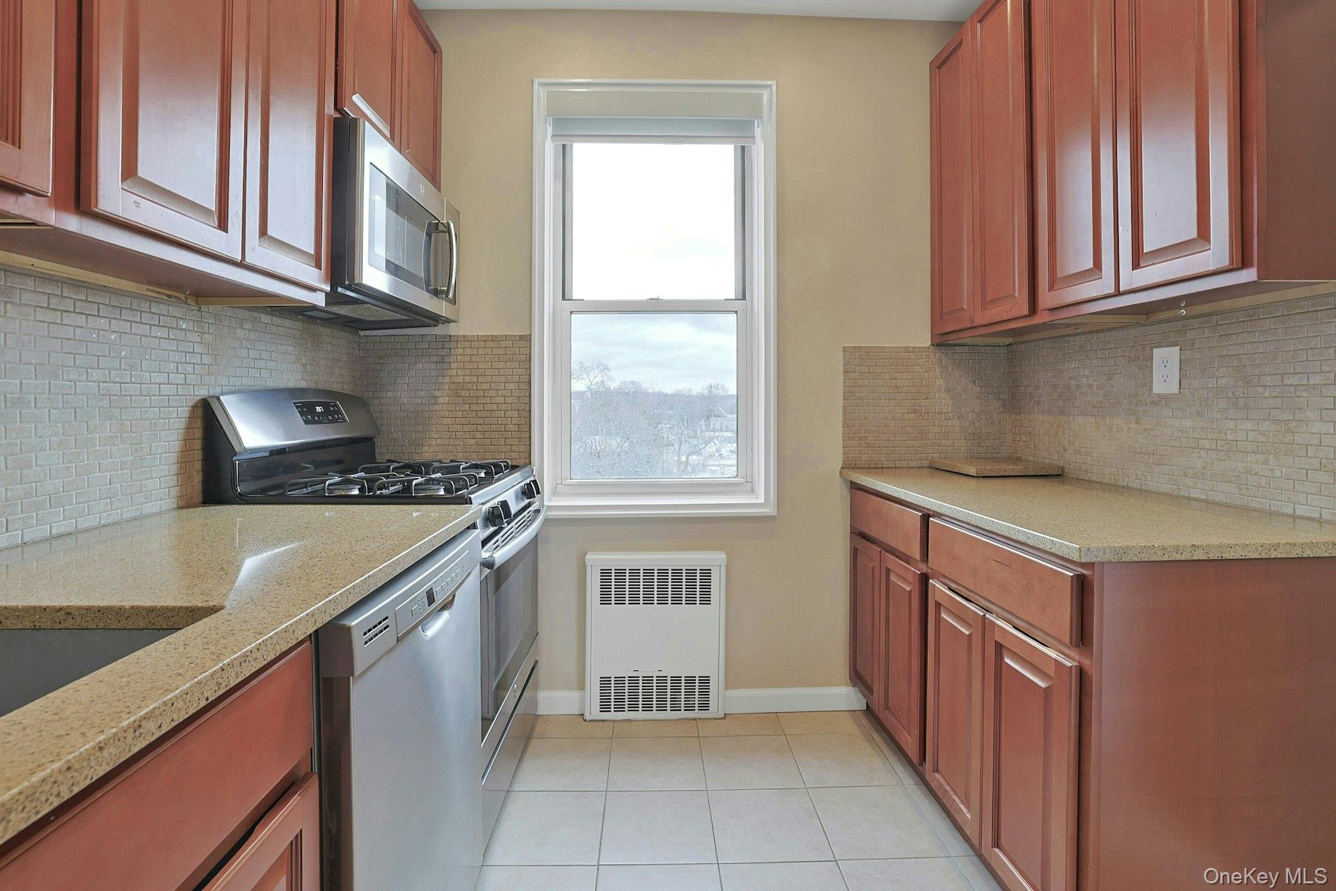 Coop North  Westchester County, NY 10804, MLS-939168-4