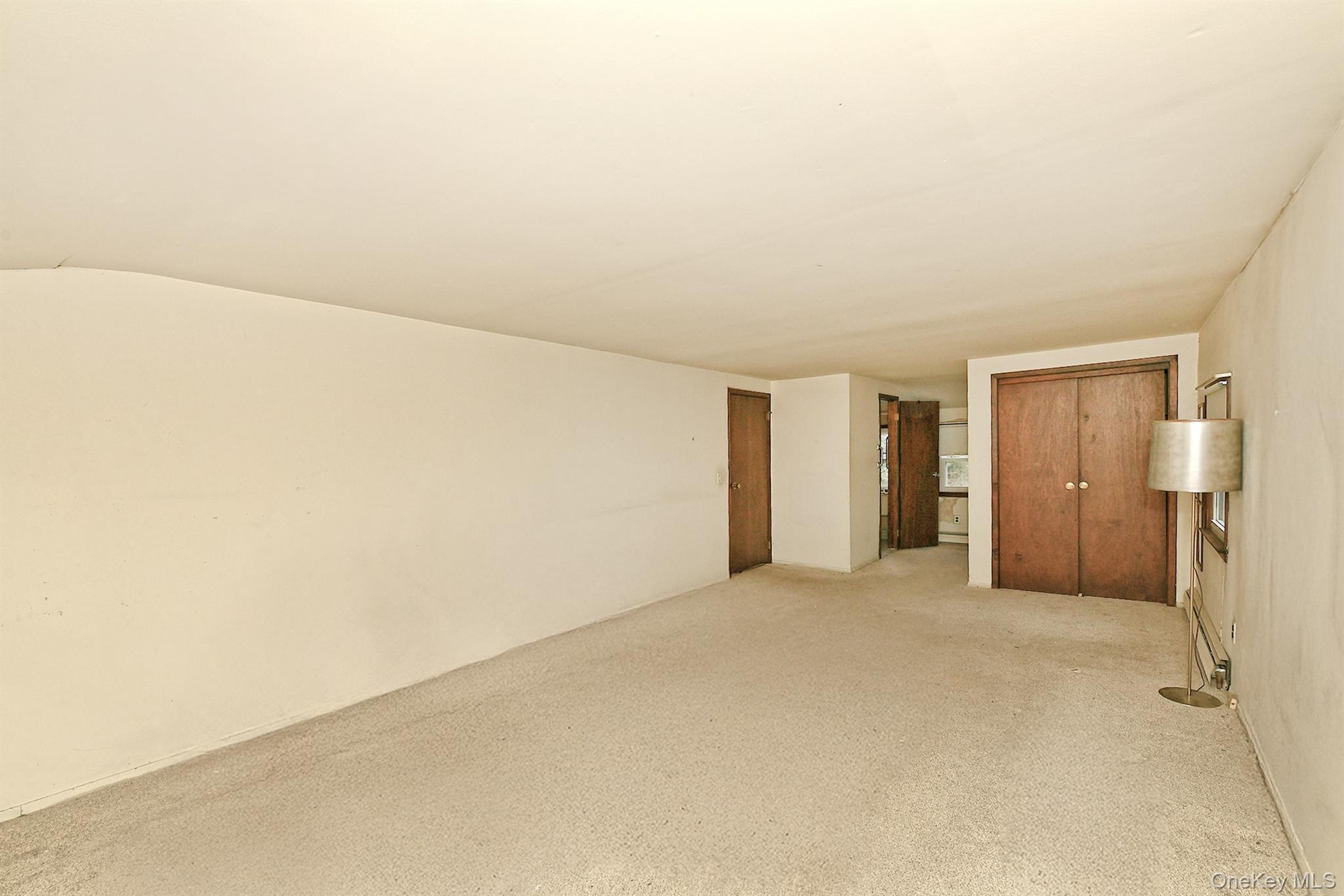 Single Family Duquesne Suffolk County, NY 11740, MLS-939171-17