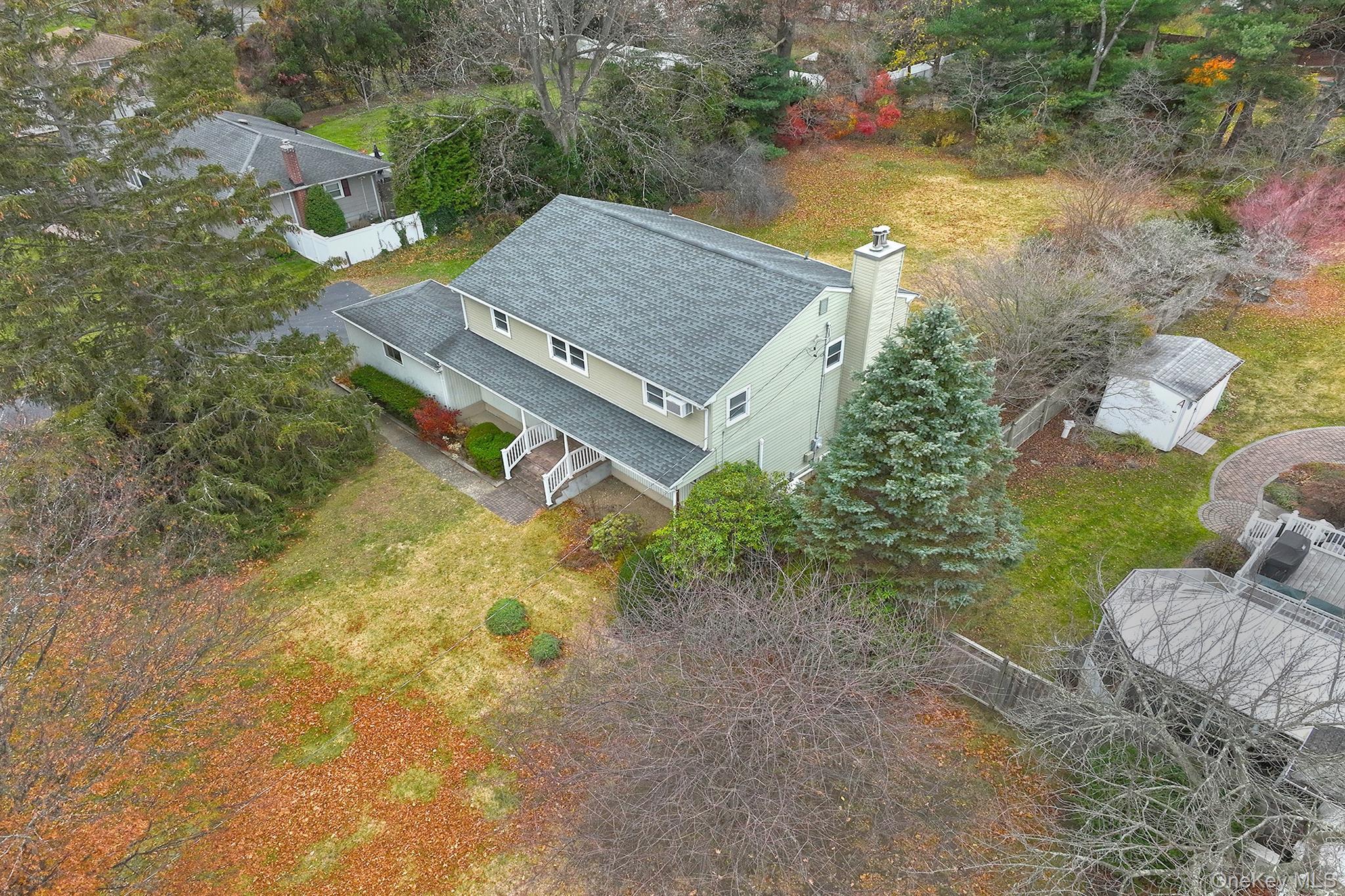 Single Family Duquesne Suffolk County, NY 11740, MLS-939171-6