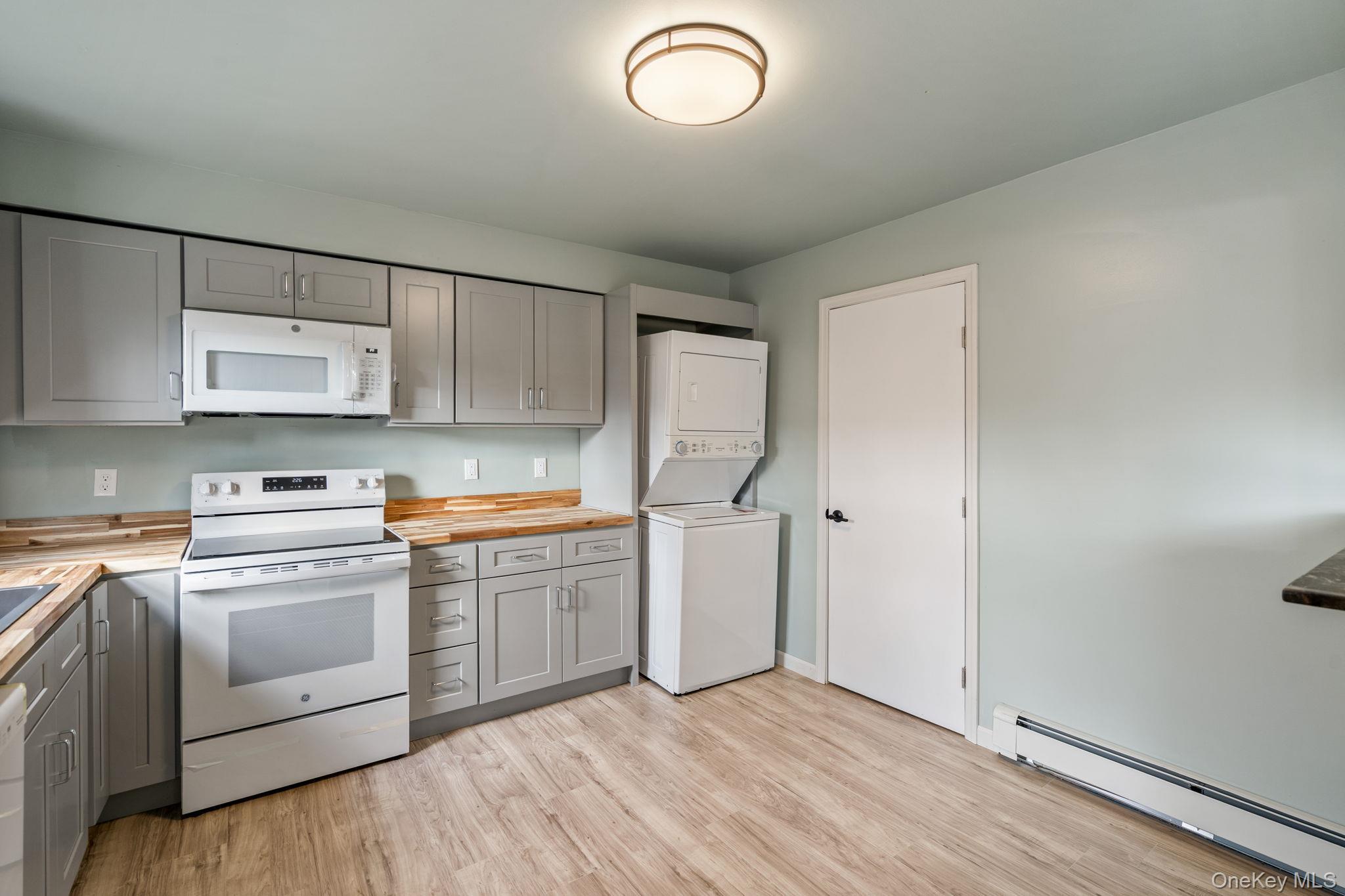 Single Family Palmer  Orange County, NY 12543, MLS-939174-7