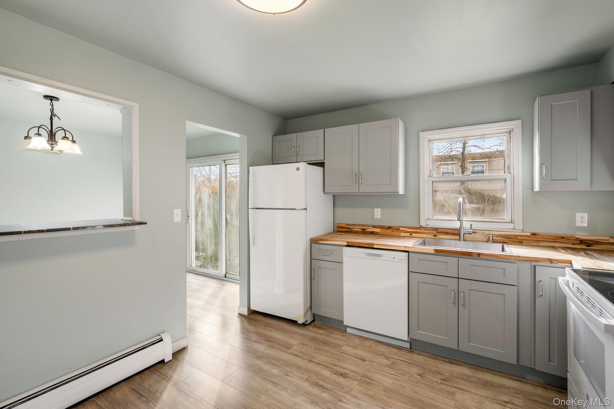 Single Family Palmer  Orange County, NY 12543, MLS-939174-9