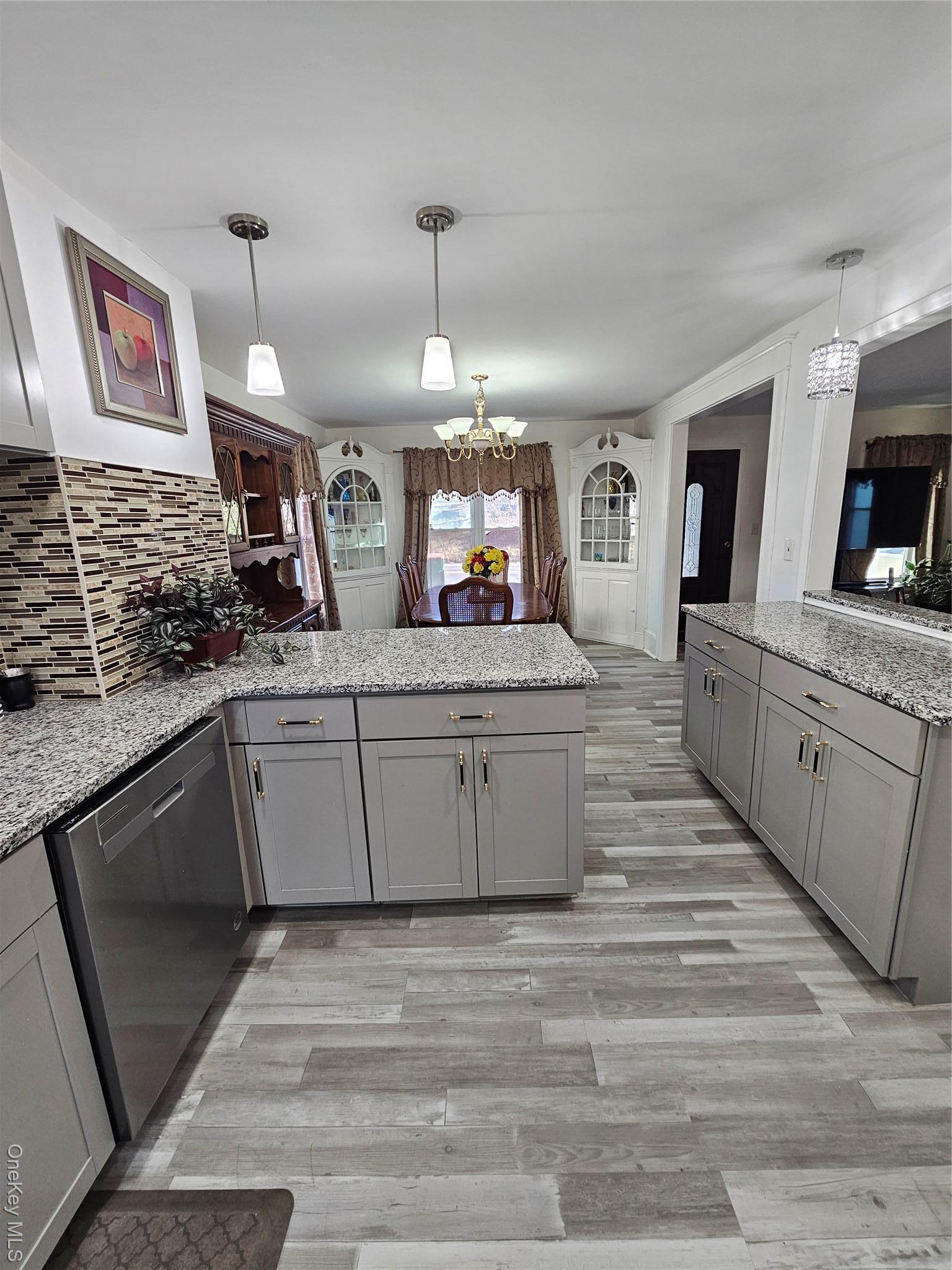 Single Family Innis Dutchess County, NY 12601, MLS-939179-14