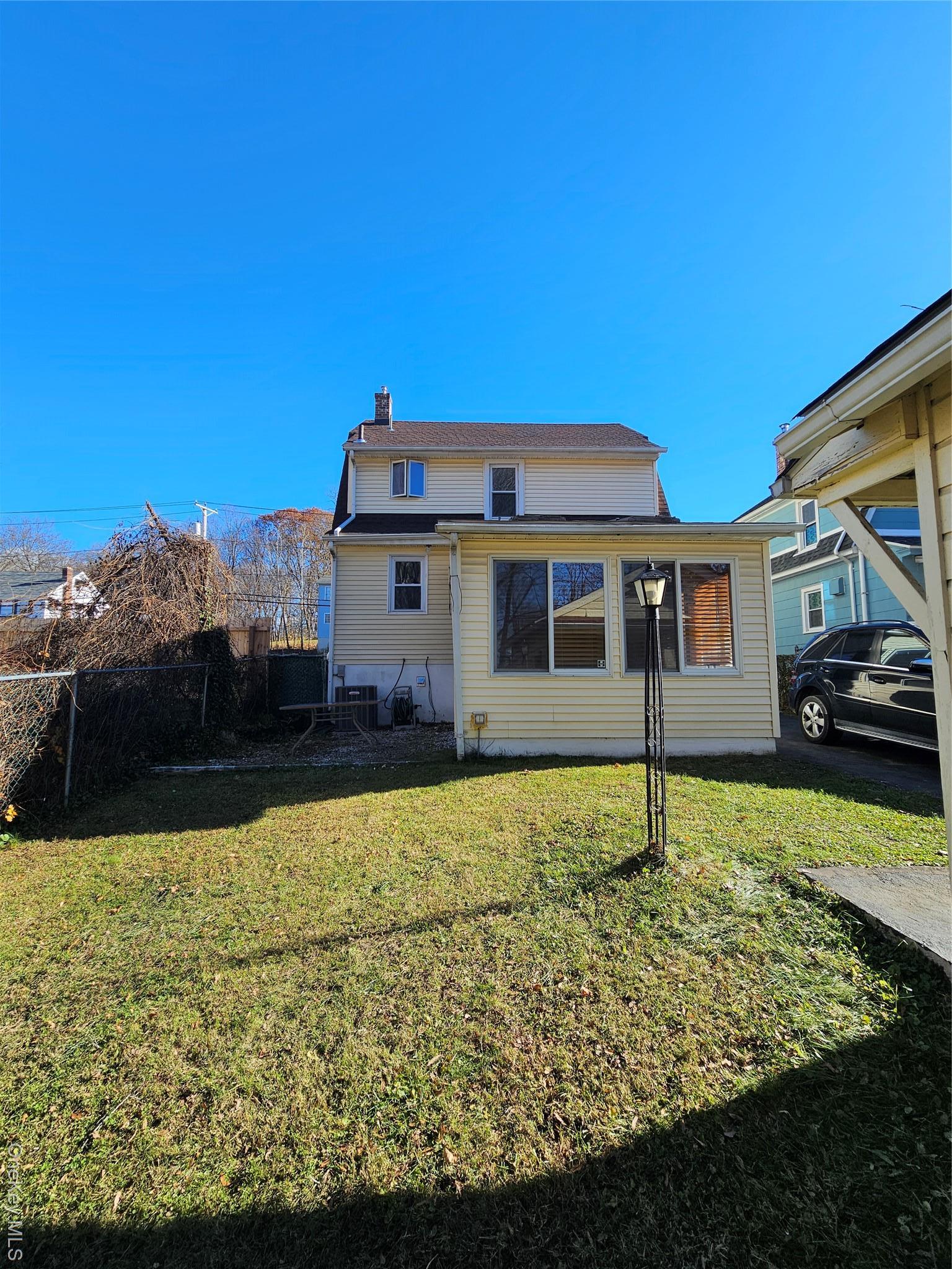 Single Family Innis Dutchess County, NY 12601, MLS-939179-8