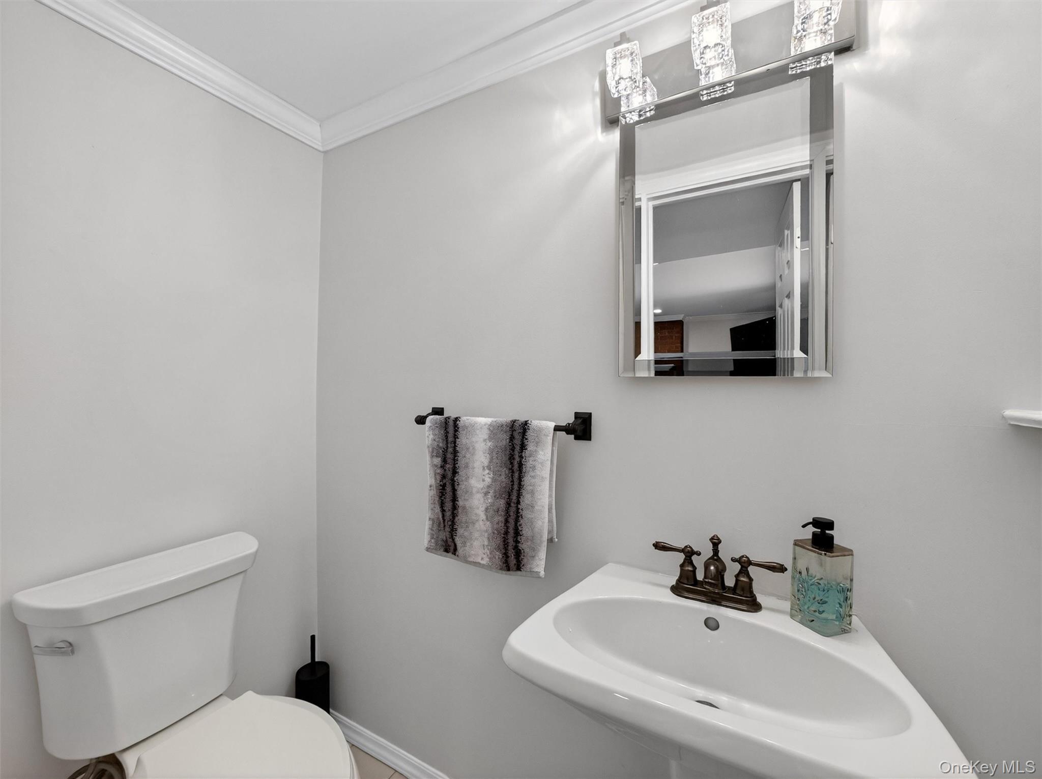 Single Family Eberling  Rockland County, NY 10956, MLS-939202-23