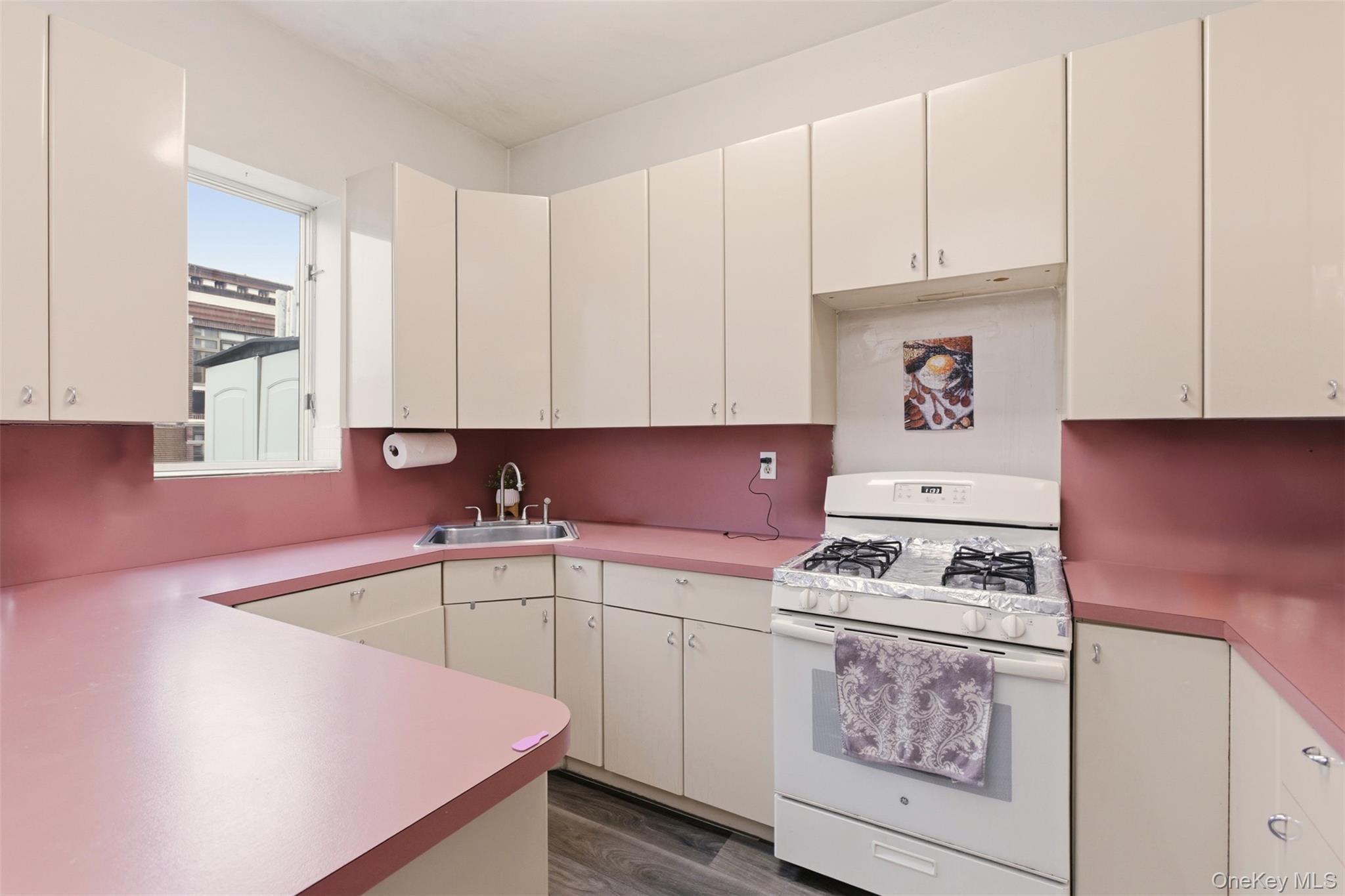 Single Family 43rd  Brooklyn, NY 11219, MLS-939268-18