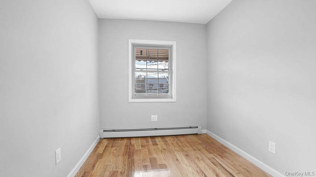Single Family 224th Bronx, NY 10466, MLS-939269-12