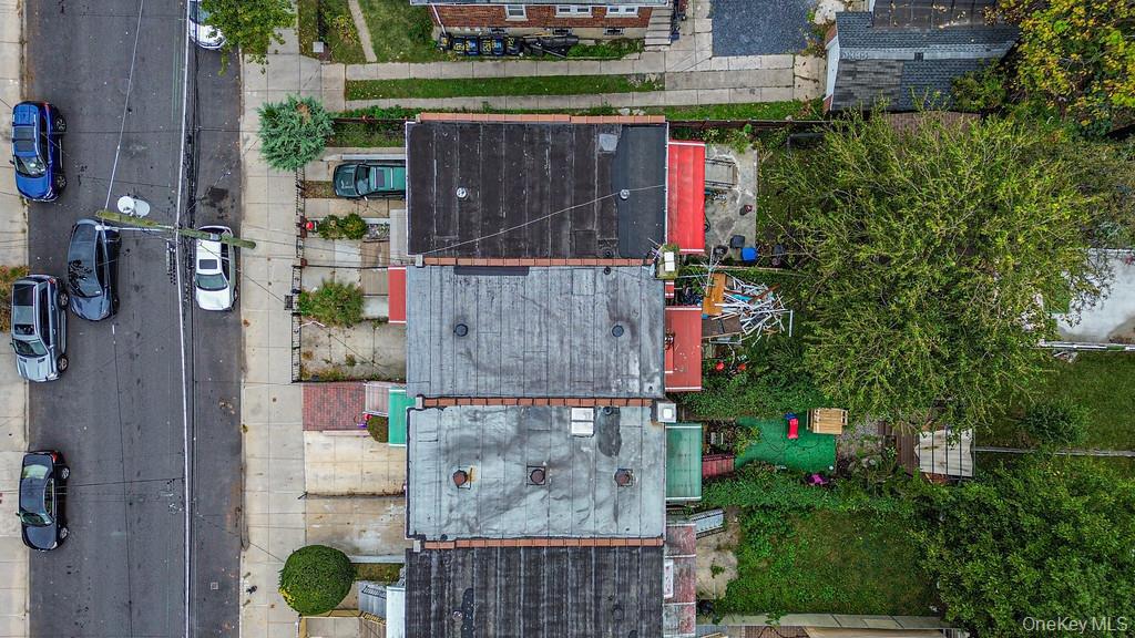 Single Family 224th Bronx, NY 10466, MLS-939269-23