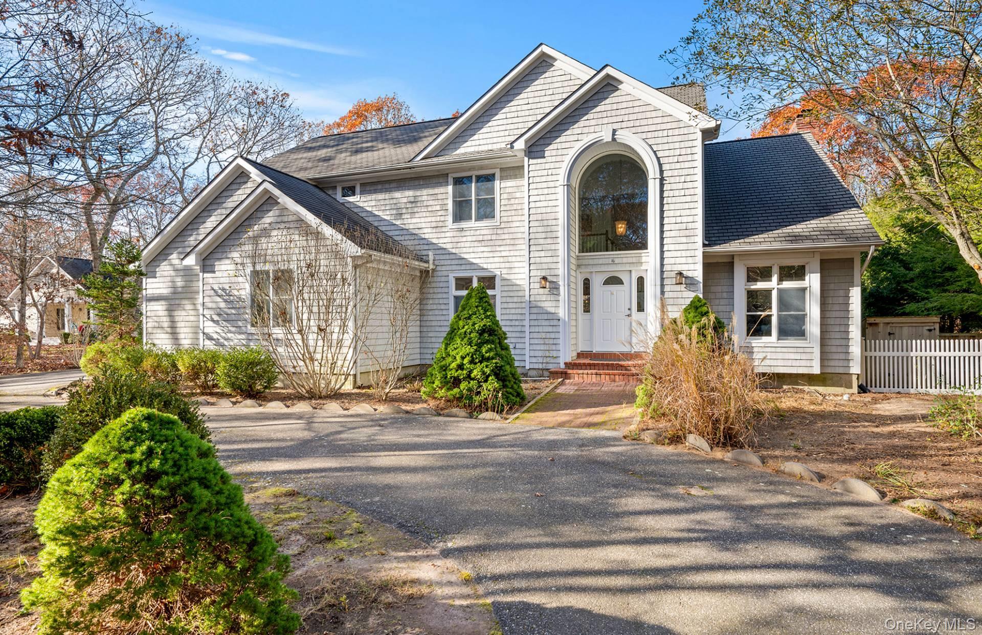 Single Family Georgica Woods Suffolk County, NY 11975, MLS-939295-21