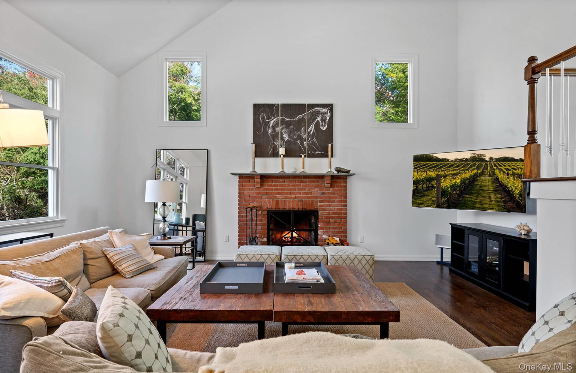 Single Family Georgica Woods Suffolk County, NY 11975, MLS-939295-5