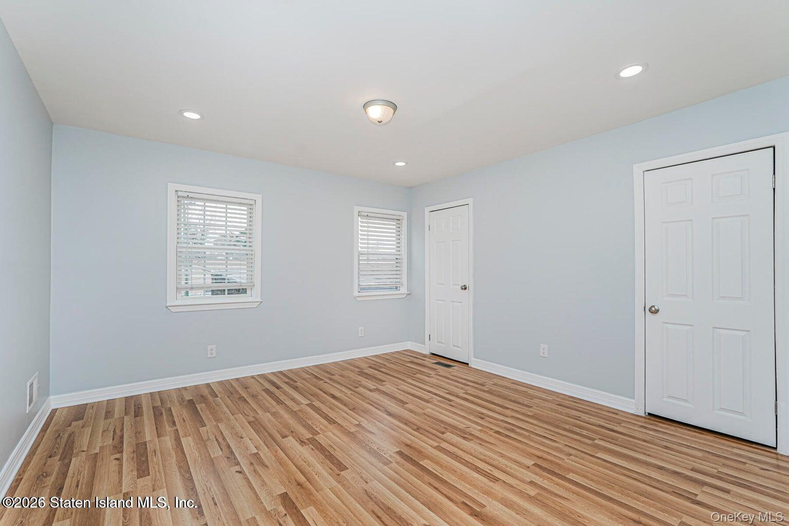 Single Family Laforge Ave Staten Island, NY 10302, MLS-939300-13