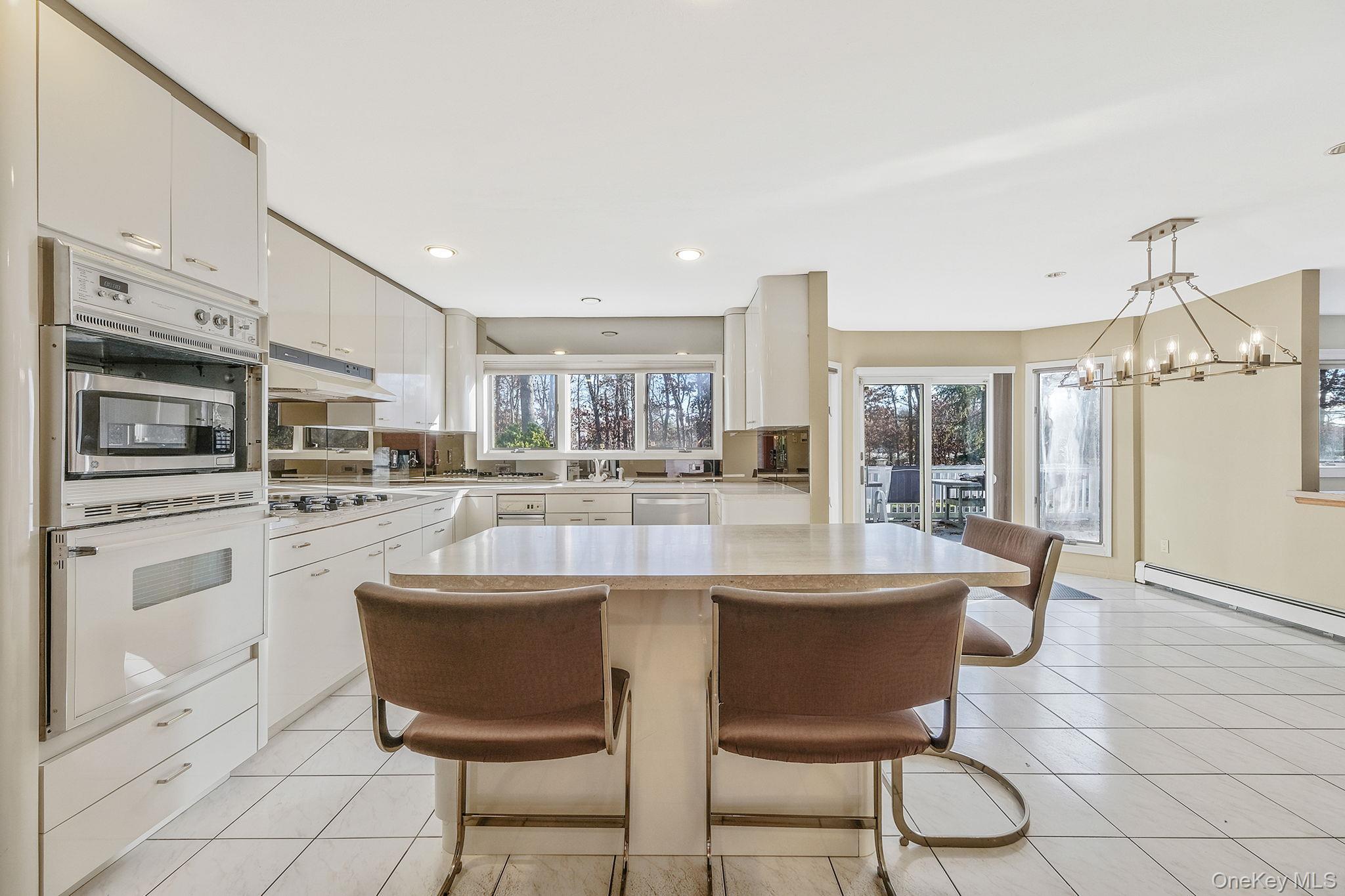 Single Family Cori Suffolk County, NY 11716, MLS-939307-20