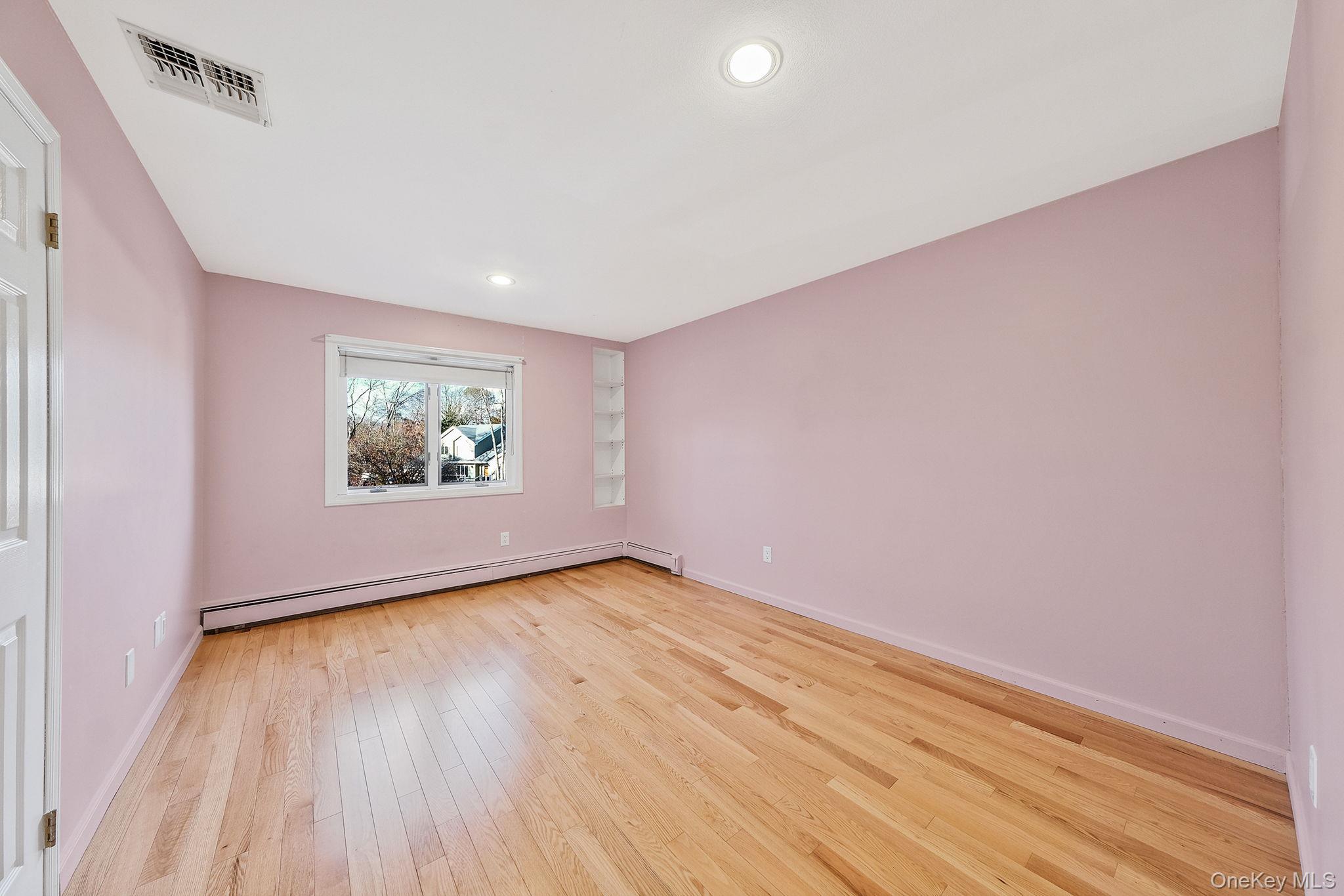 Single Family Cori Suffolk County, NY 11716, MLS-939307-33