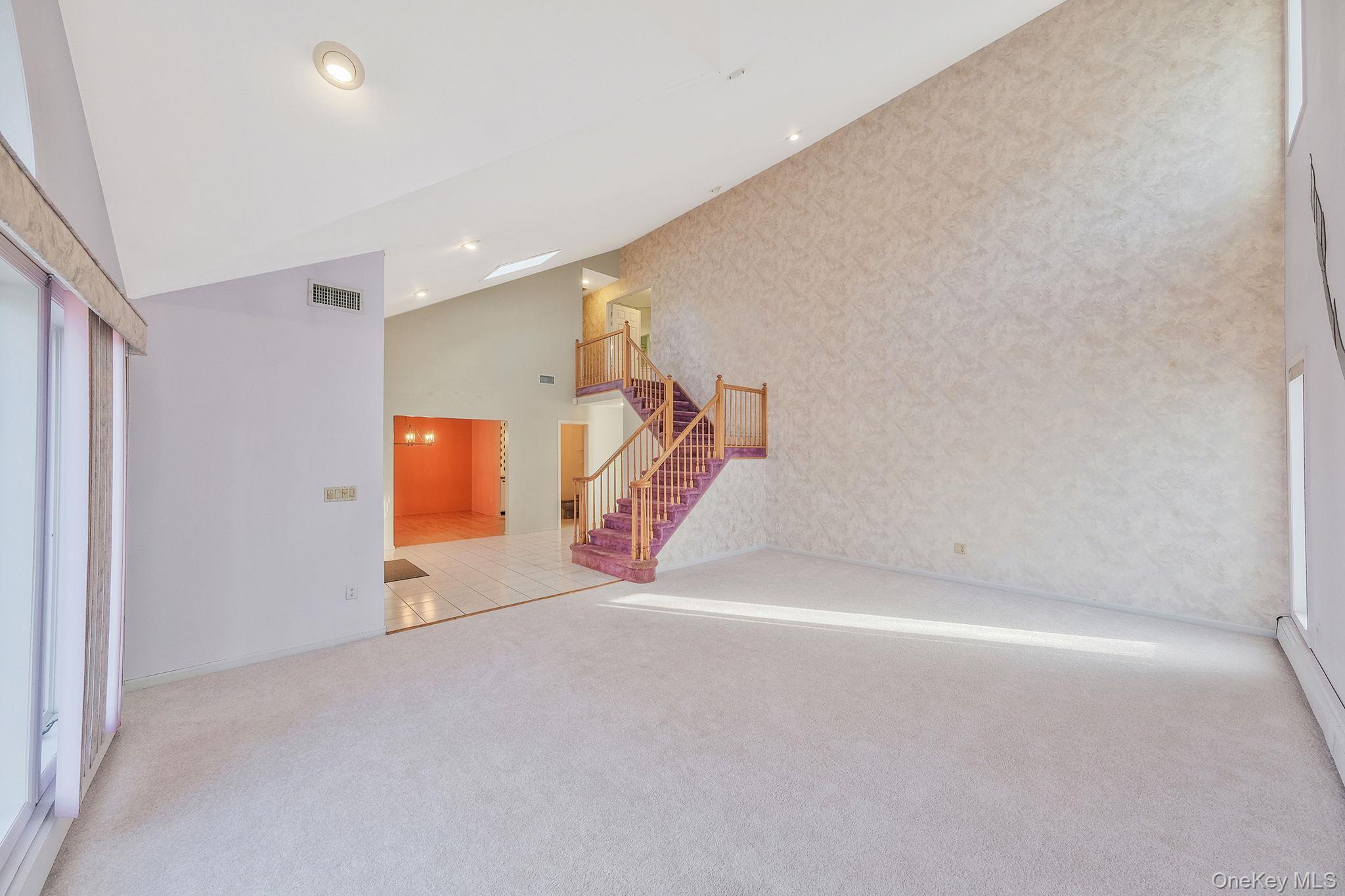 Single Family Cori Suffolk County, NY 11716, MLS-939307-8