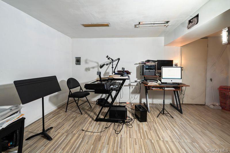 Single Family Euclid Brooklyn, NY 11208, MLS-939311-16